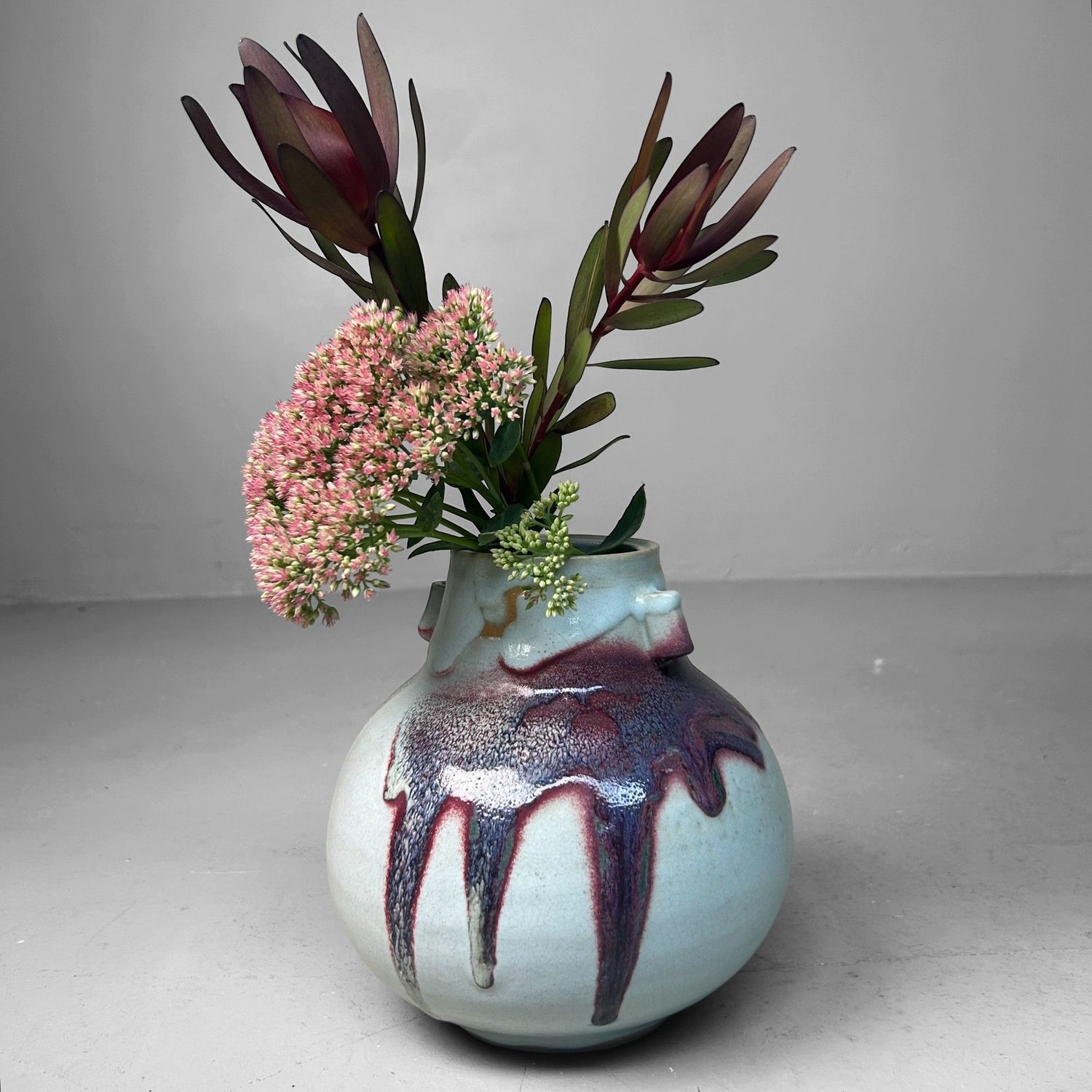 Japanese Ceramic Ikebana Vase – Hakuyū Shiban Kabin, 1980s