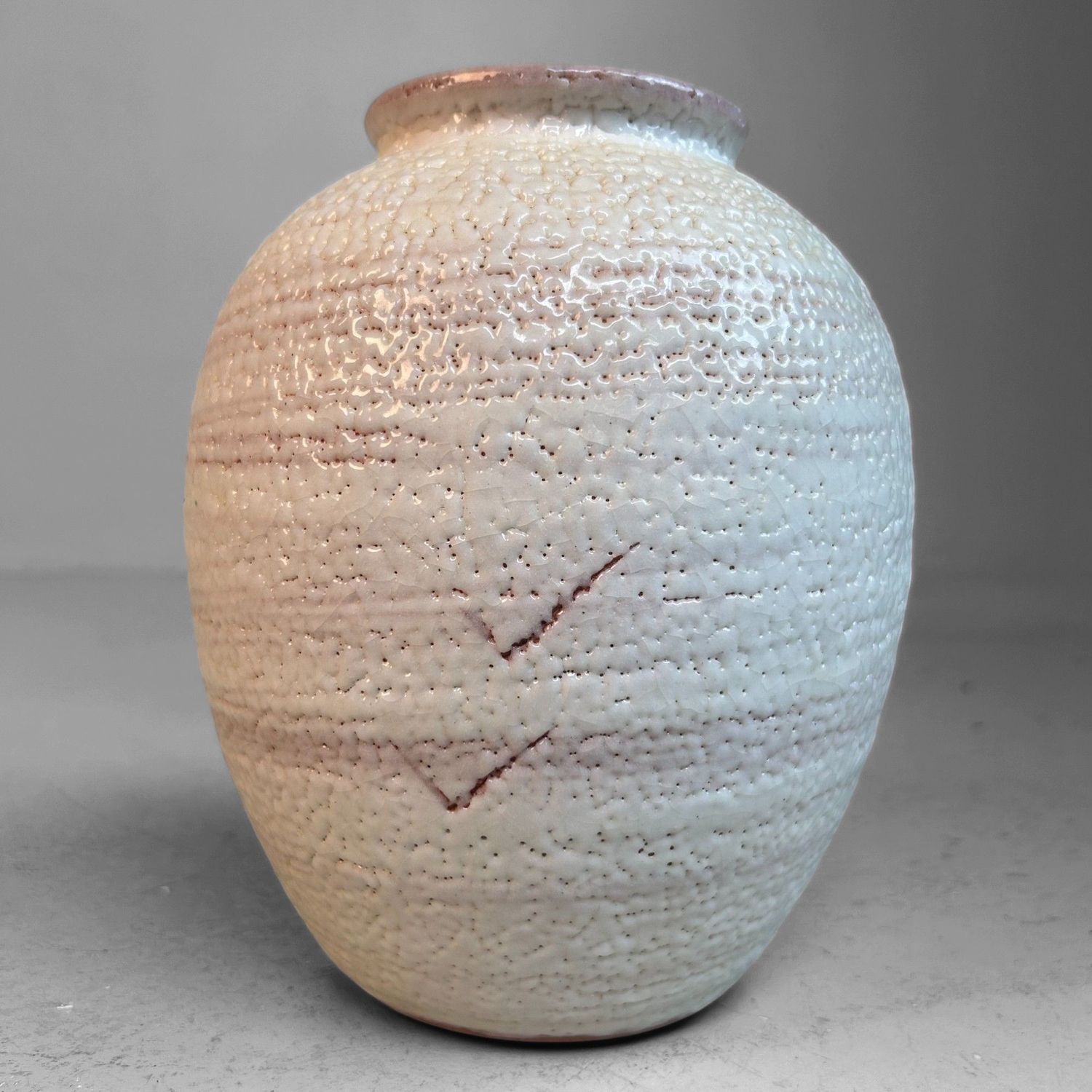 Japanese Ikebana Vase – Wakasugiya Kiln, 1980s