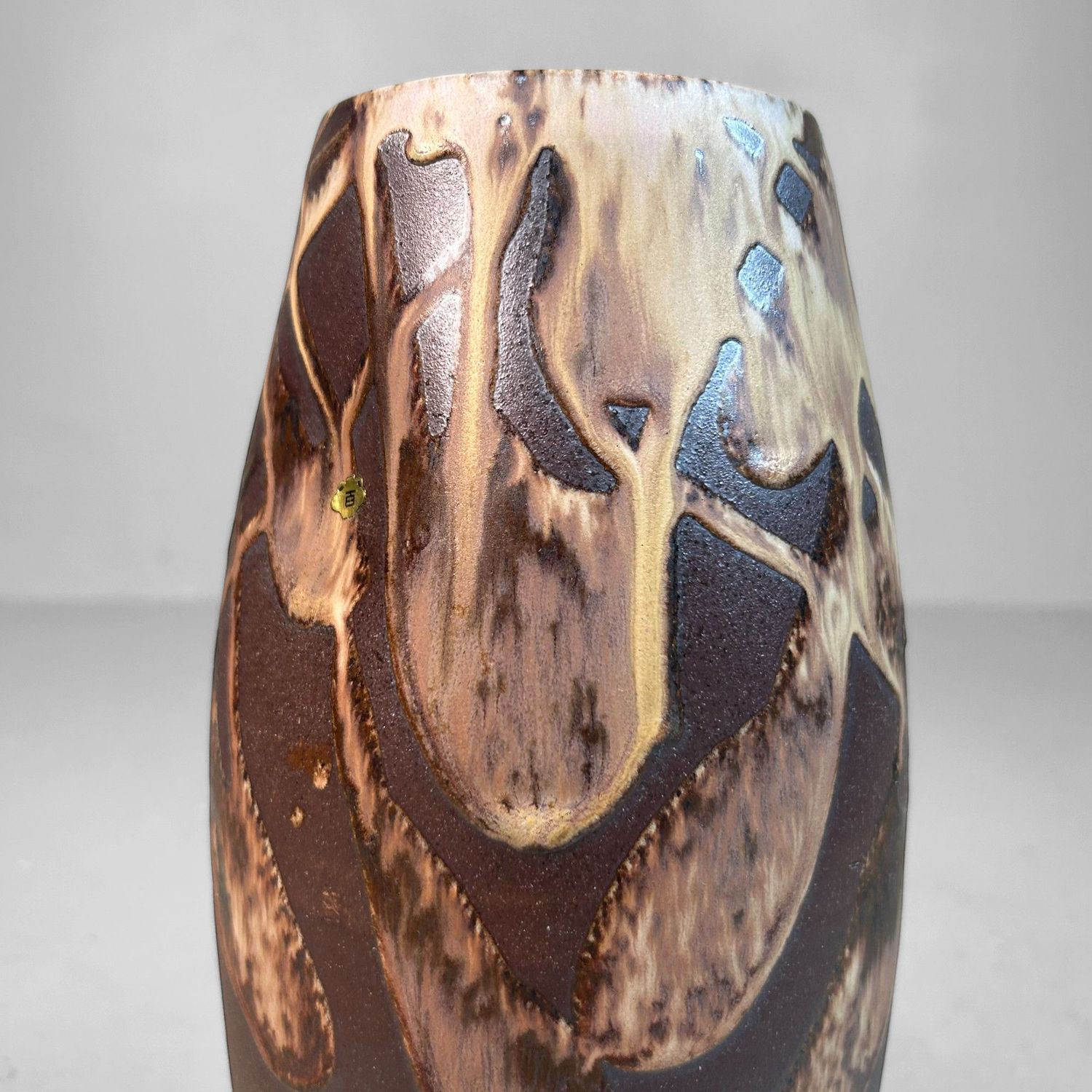 Organic Ikebana Vase with Abstract Glaze – 1970s Organic Ikebana Vase with Abstract Glaze – 1970s
