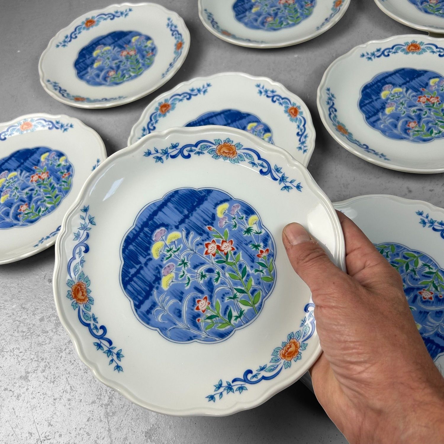 Set of Japanese Porcelain Serving Plates – Mino Ware, 1980s