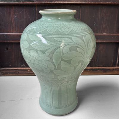 Mid Century Japanese Celadon Glaze Vase – 1950–1970
