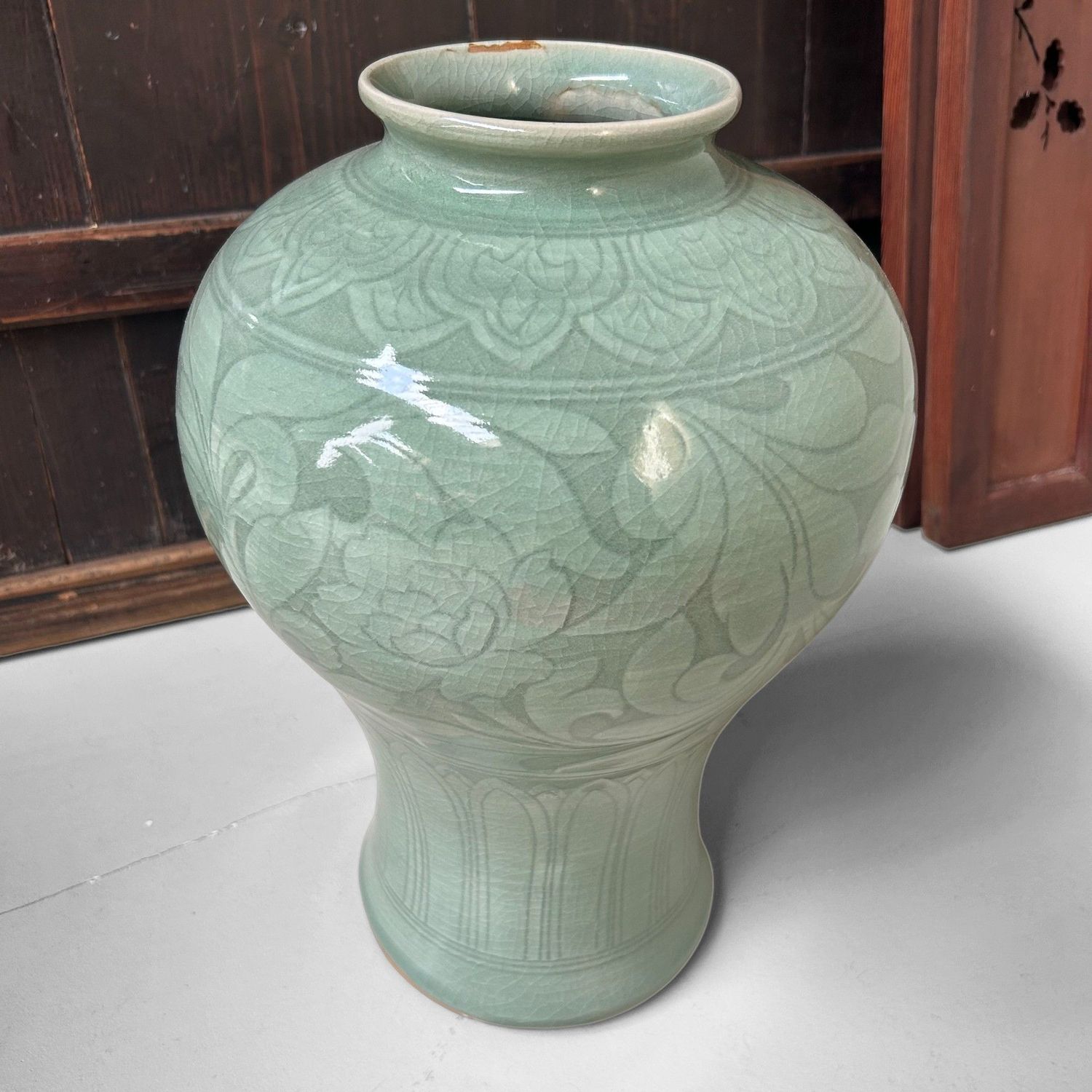 Mid Century Japanese Celadon Glaze Vase – 1950–1970