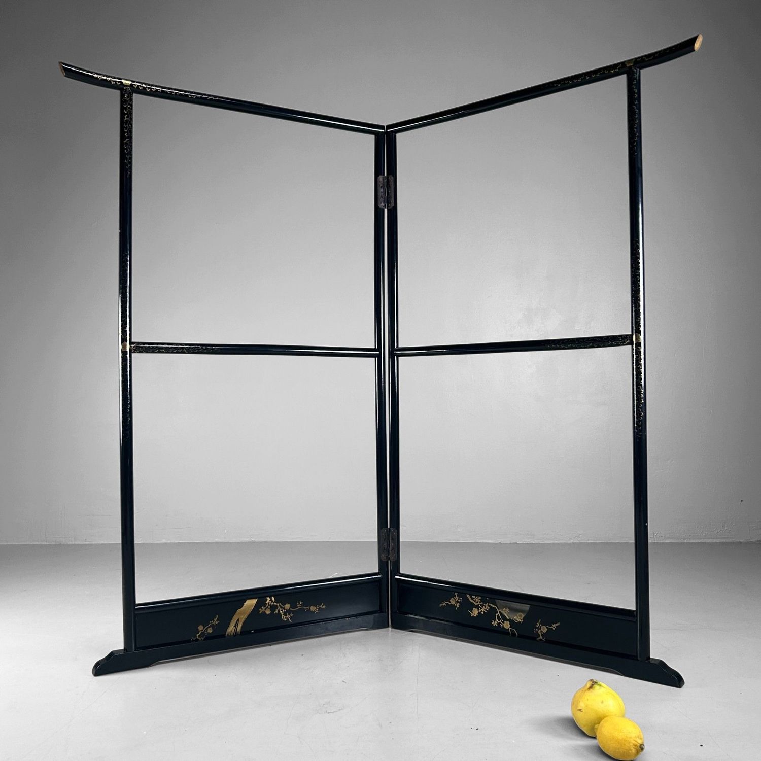 Antieke Japanse Kimono-Hanger – met Gouddecoratie, 1920s