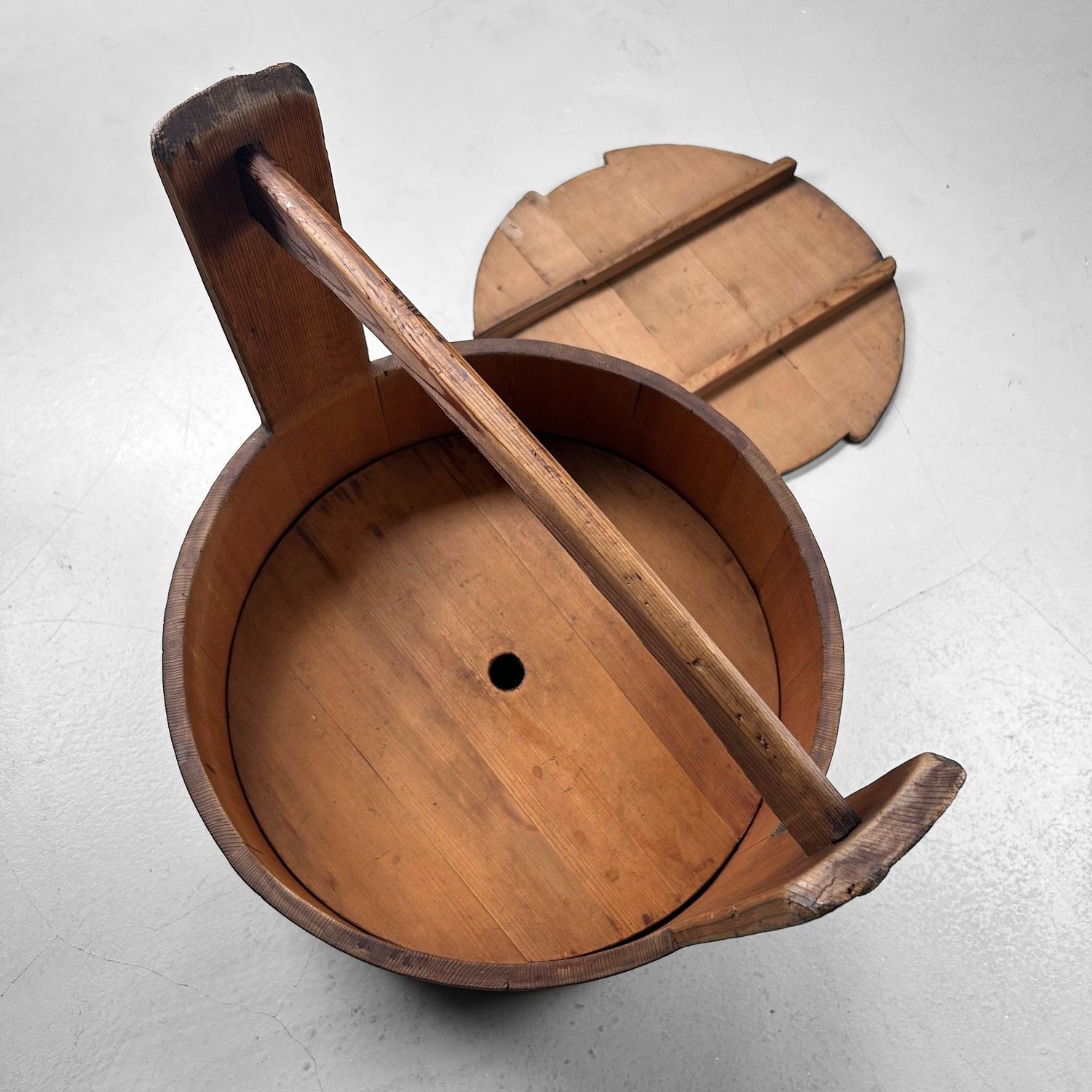 Japanese Wooden Bucket (Tsukemono-oke) with Lid – 1940s