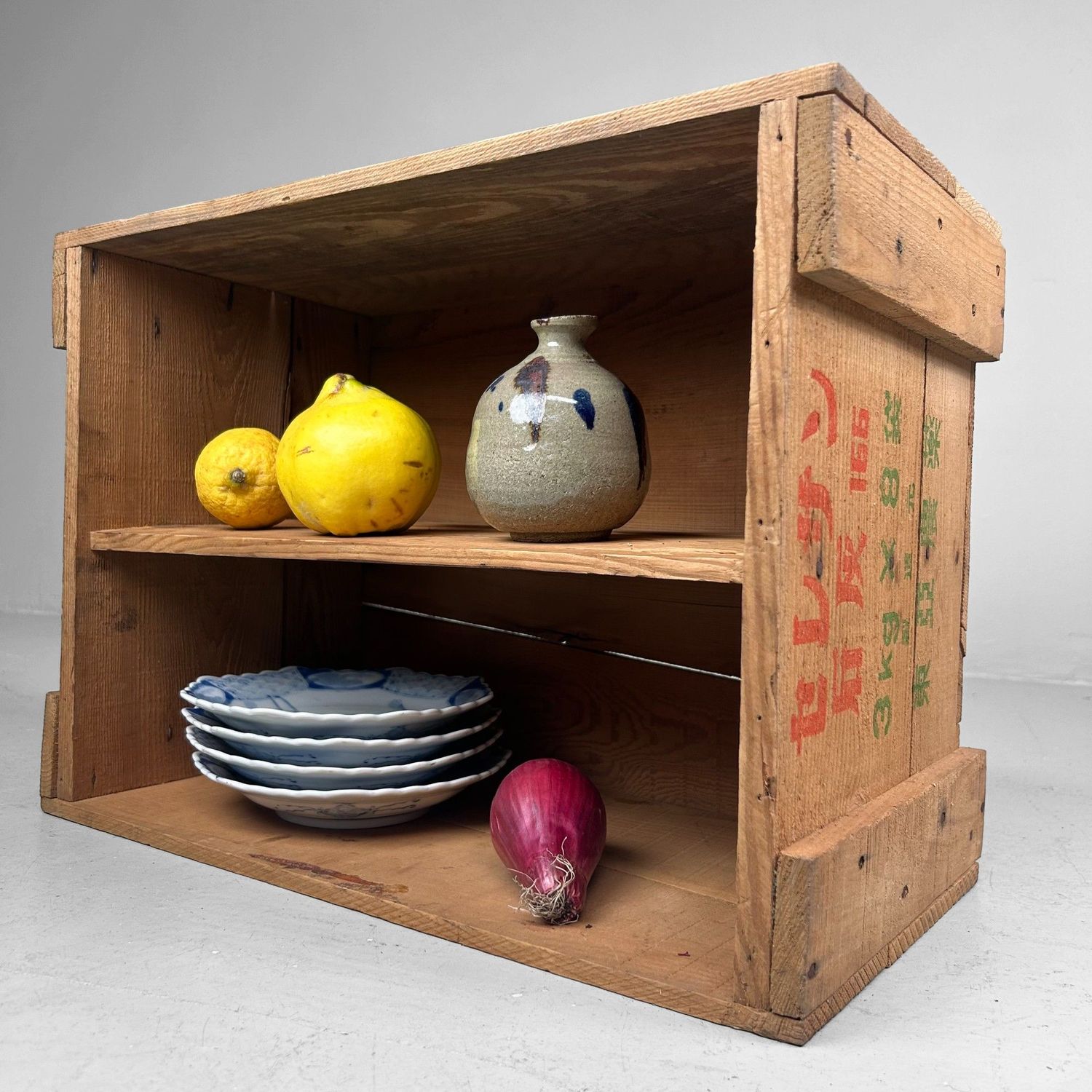 Vintage Japanese Wooden Crate, “Seresan Ishihaï” – 1950s