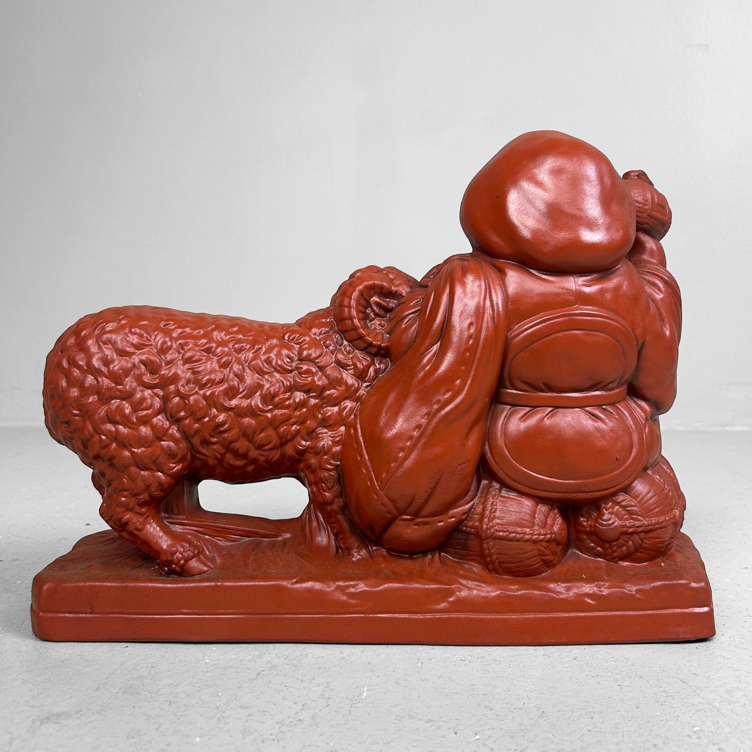 Japanese Terracotta Sculpture ‘Daikokuten & Ram’ – Tokoname, 1970s