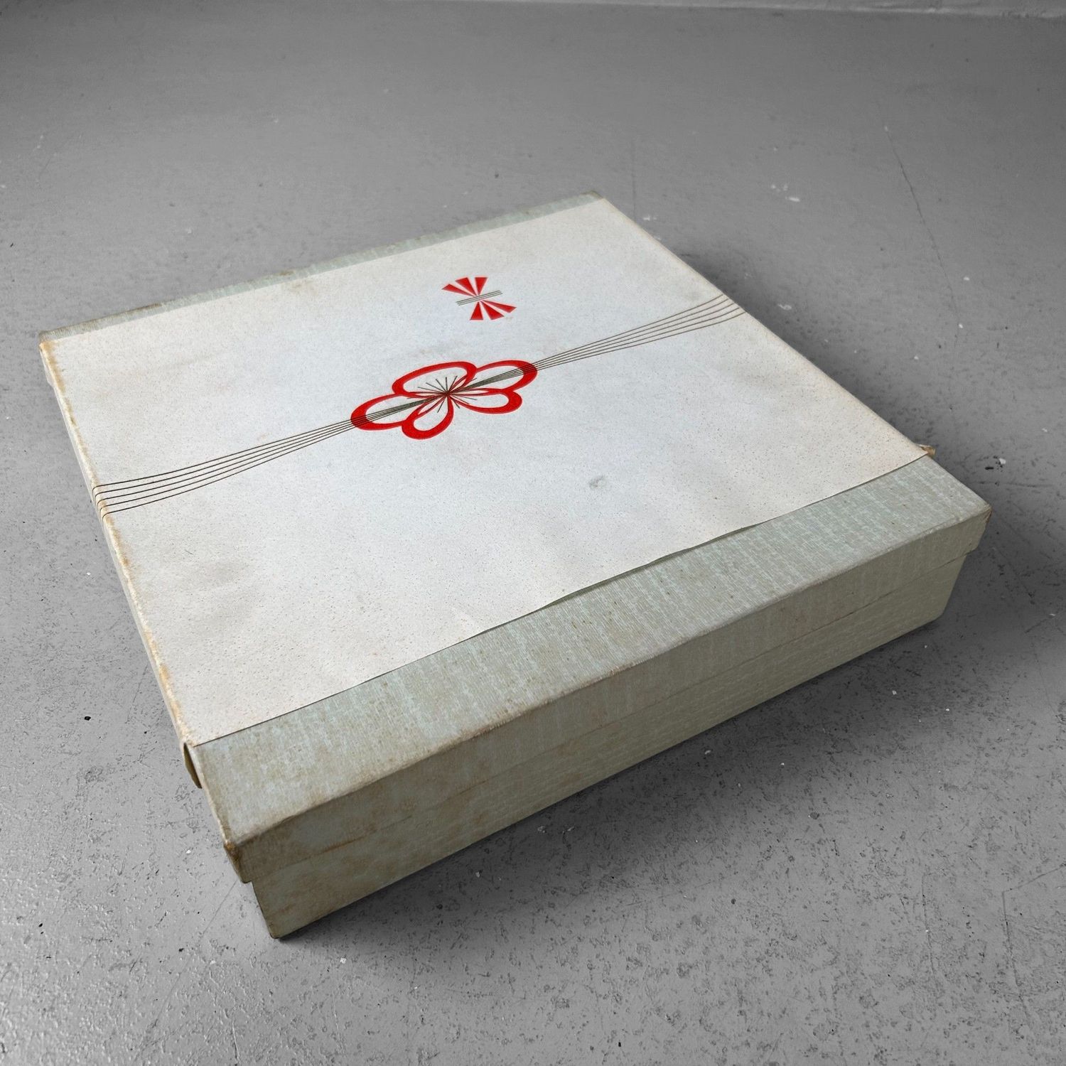 Vintage Japanese Serving Dish – Tsugaru-nuri Lacquer Technique, 1960s