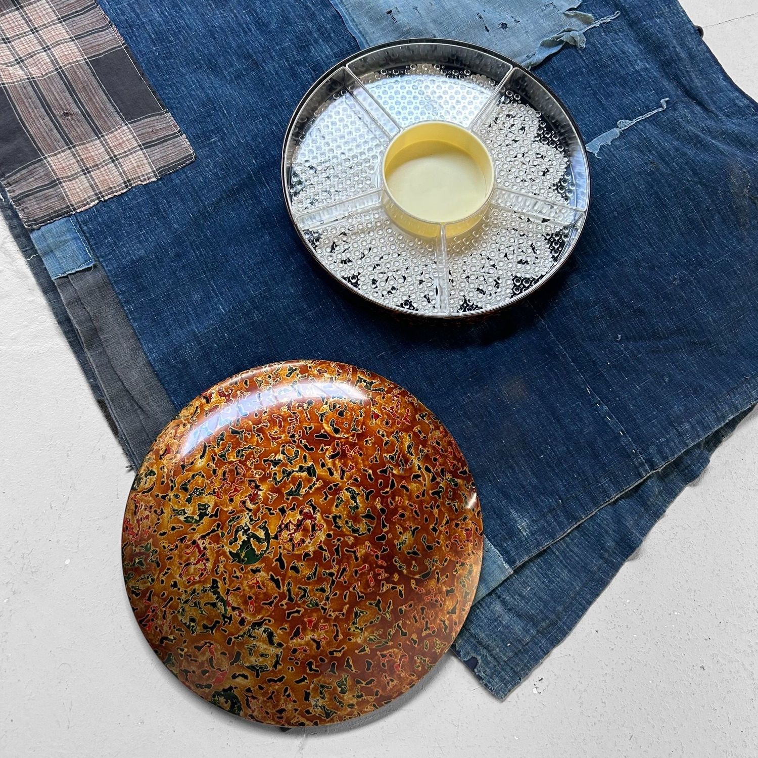 Vintage Japanese Serving Dish – Tsugaru-nuri Lacquer Technique, 1960s