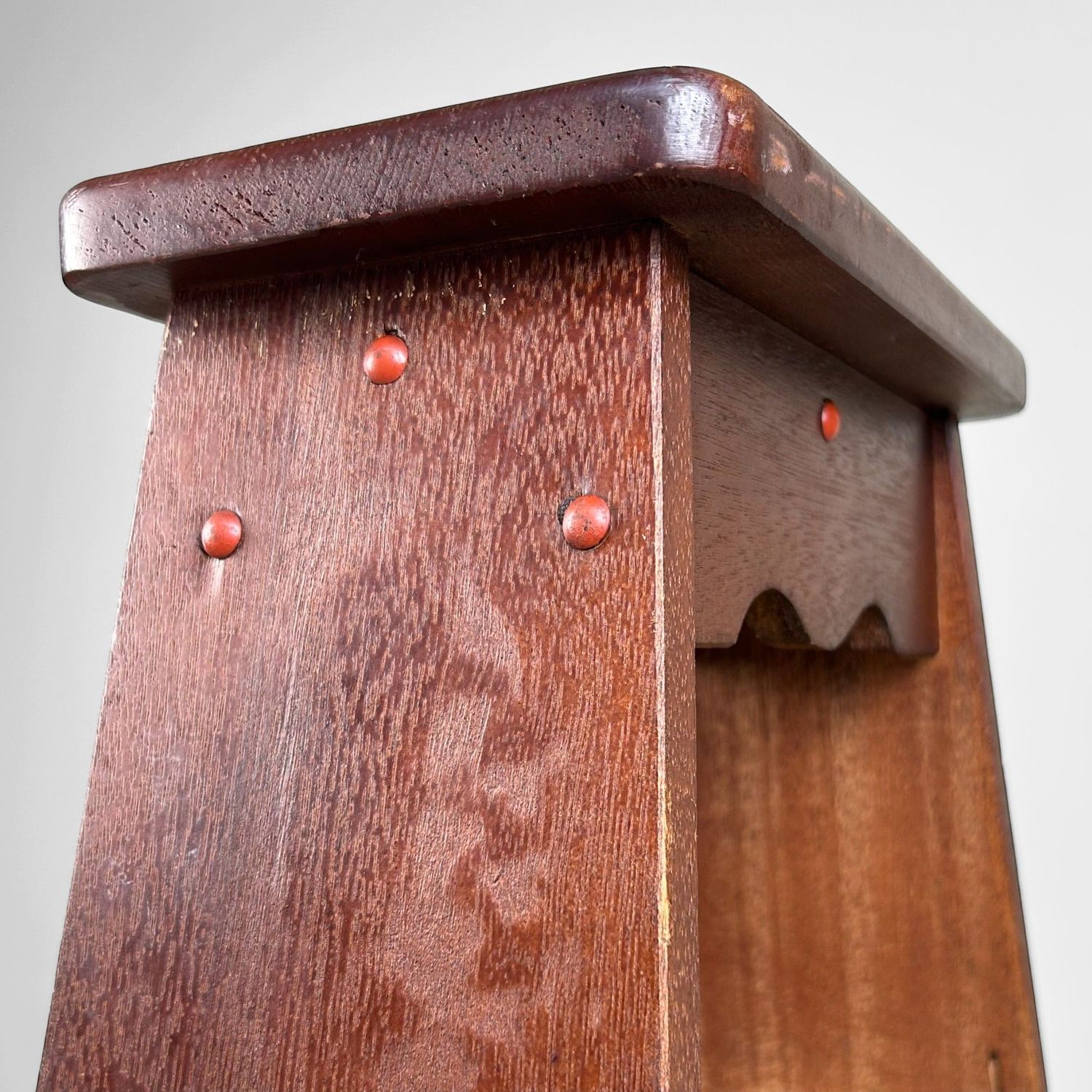 Decoratieve Houten Opstap, Fumidai – 1950s, Japan