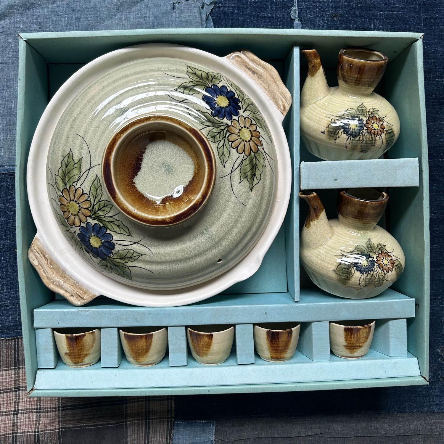 Vintage Japanese Ceramic Set – Donabe (Hotpot) & Sake Set, 1970s