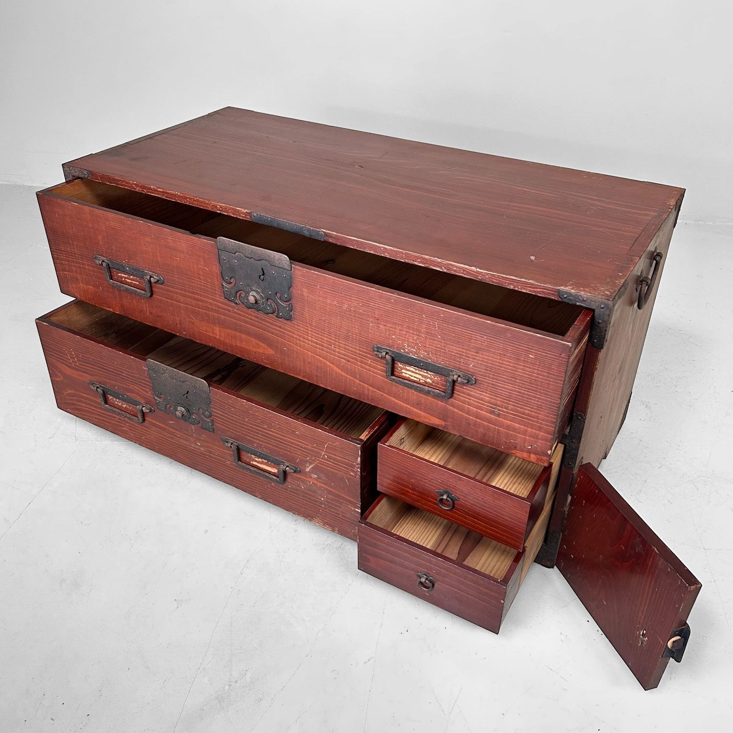 ​Japanse Ko-Tansu, Traditionele Ladekast, 1890–1915