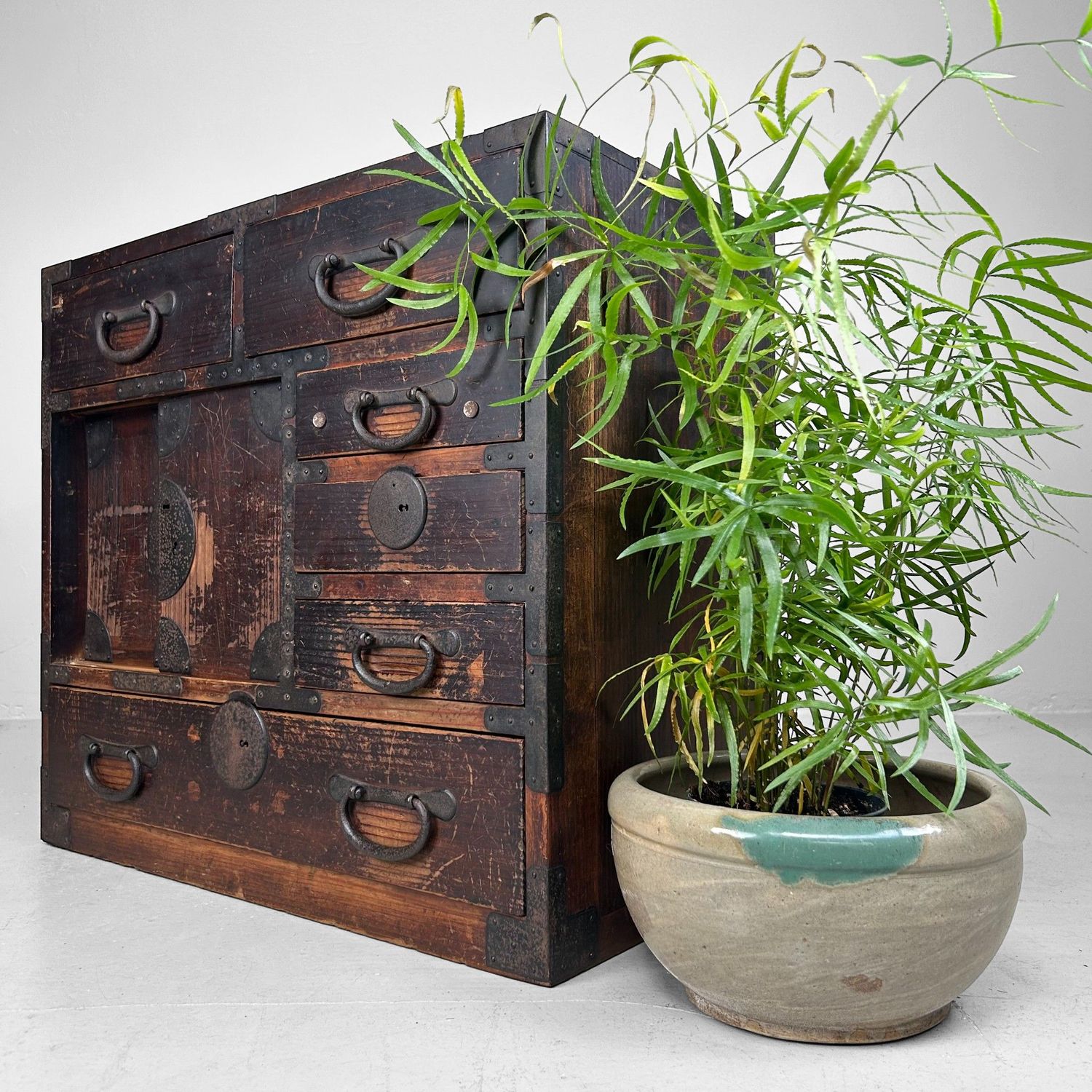 Antique Ko-Choba Tansu, Small Japanese Merchant’s Chest, 1890–1915 Antique Ko-Choba Tansu, Small Japanese Merchant’s Chest, 1890–1915