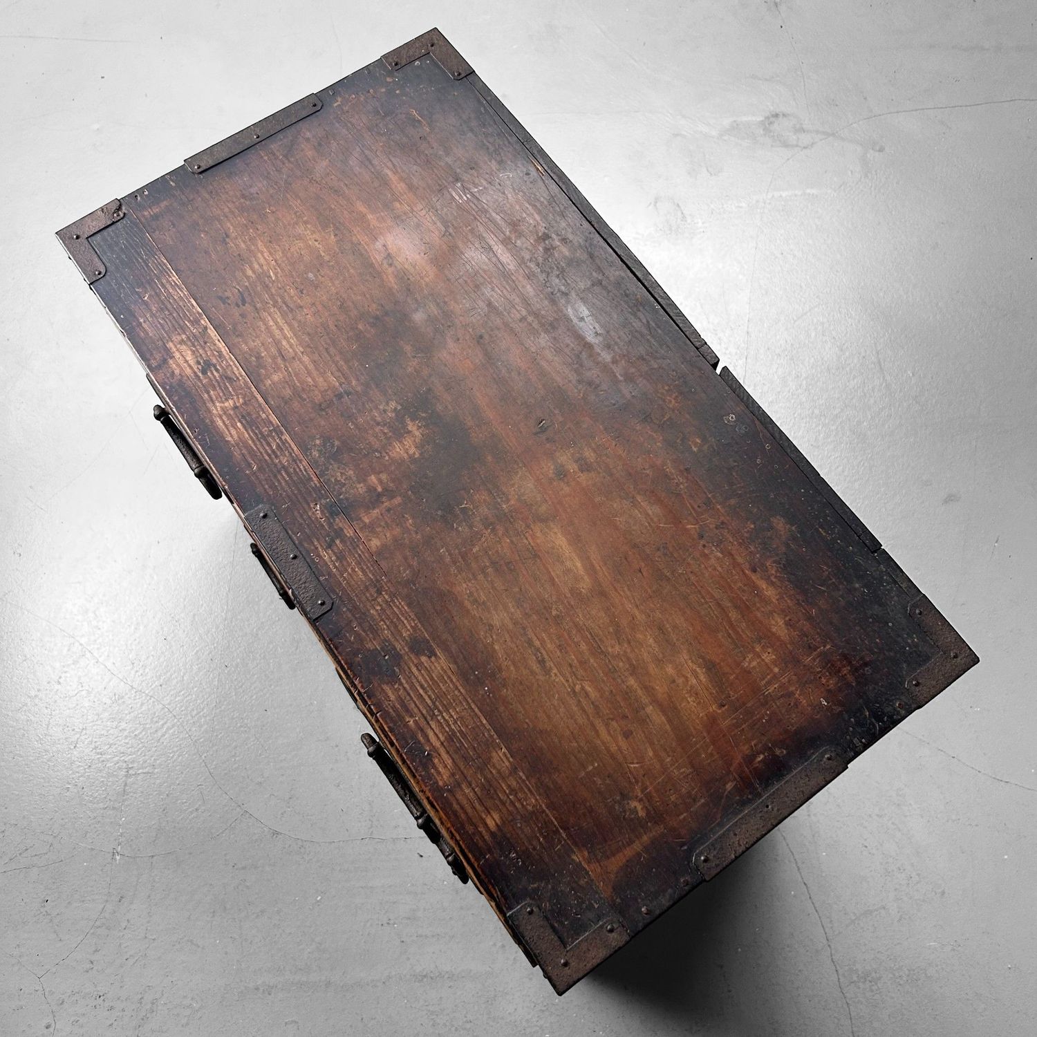 Antique Ko-Choba Tansu, Small Japanese Merchant’s Chest, 1890–1915 Antique Ko-Choba Tansu, Small Japanese Merchant’s Chest, 1890–1915