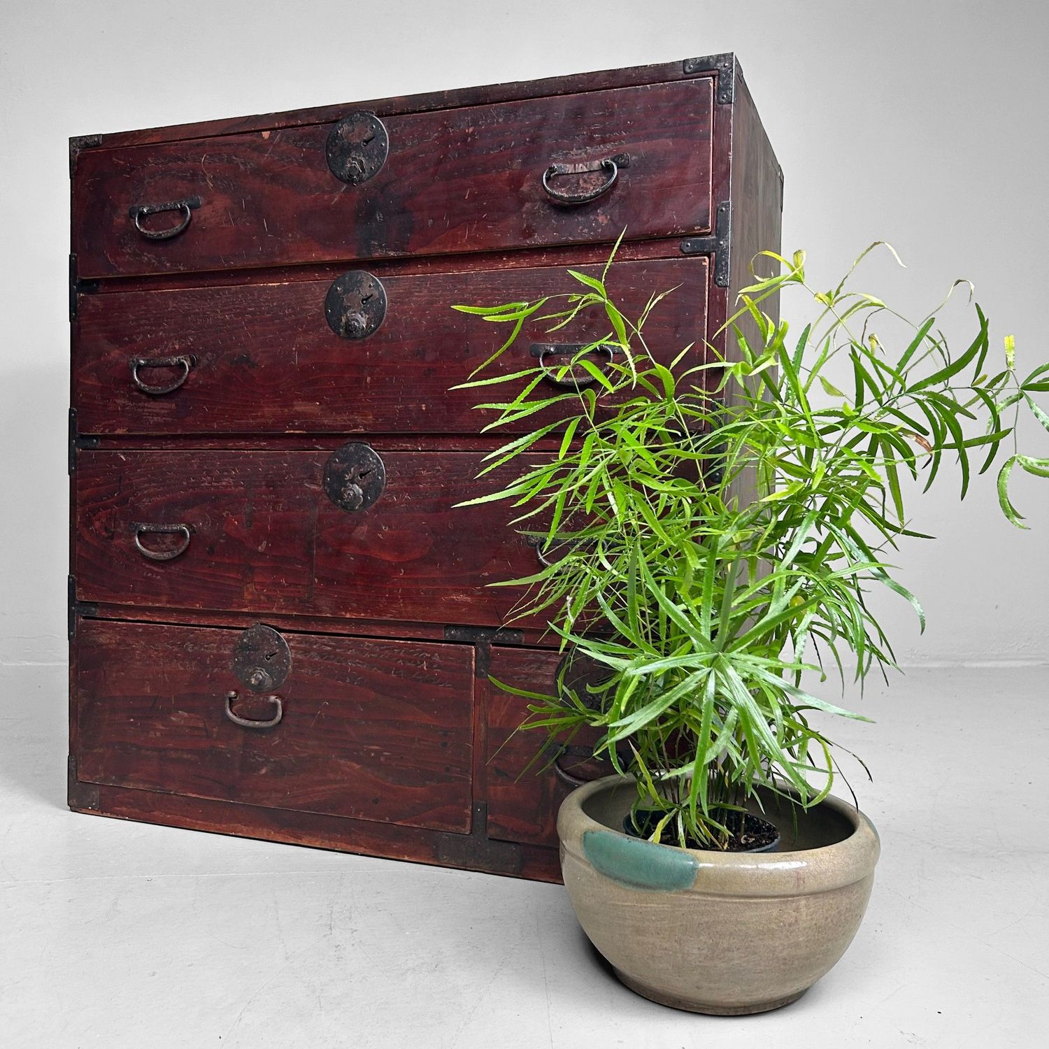 Sfeervolle Japanse Tansu, Ladekast, 1900–1920