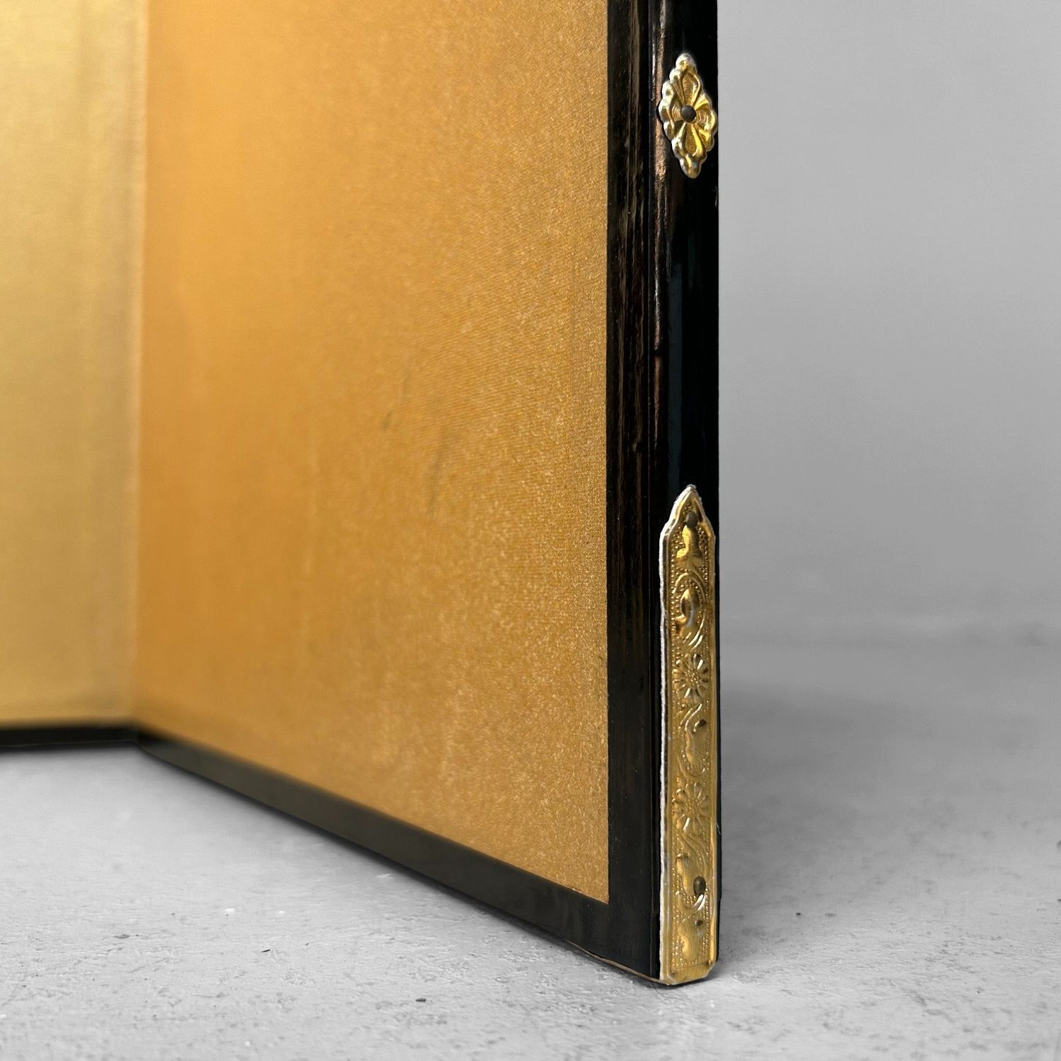 ​Klein Decoratief Japans Goudscherm, Byōbu, jaren '60