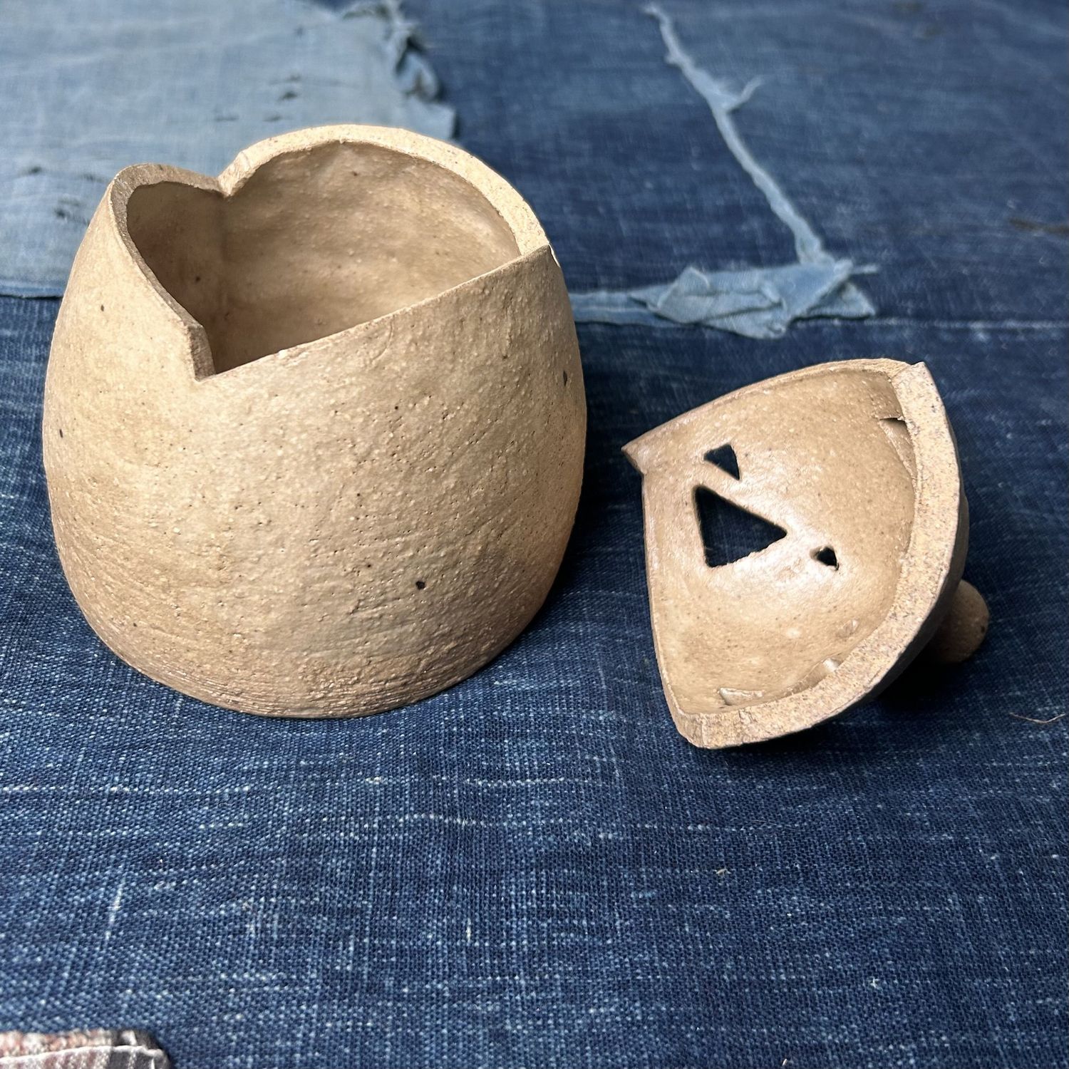 Small Japanese Vase/Incense Burner by Gassan (Takao Nagata), Kyoto, 1970