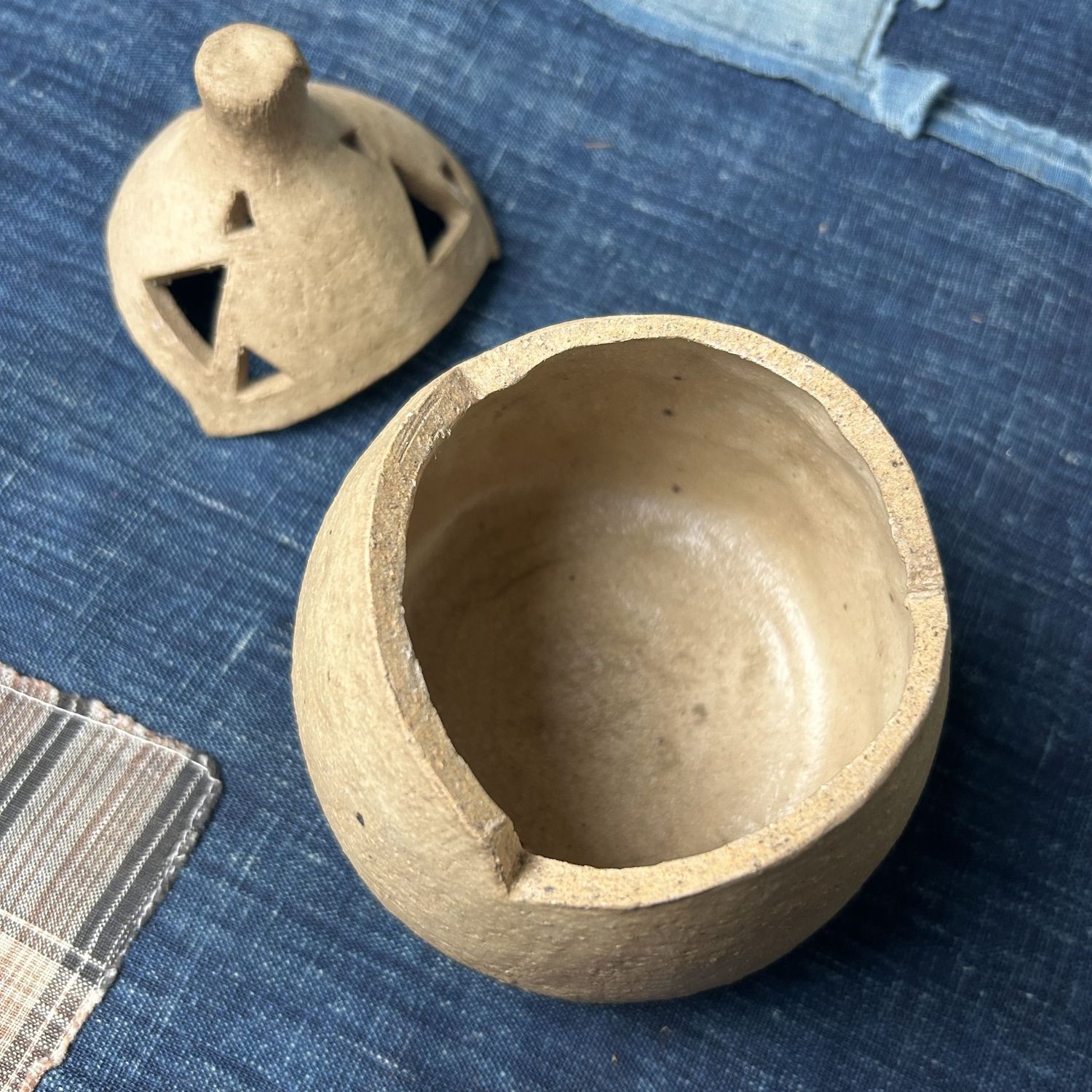 Small Japanese Vase/Incense Burner by Gassan (Takao Nagata), Kyoto, 1970