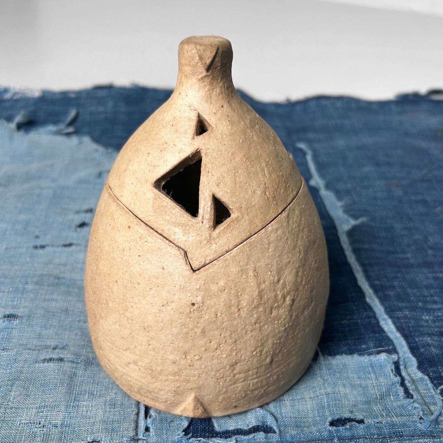 Small Japanese Vase/Incense Burner by Gassan (Takao Nagata), Kyoto, 1970