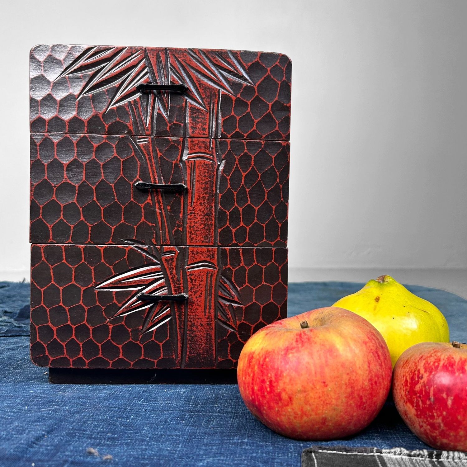 Vintage Kamakura-bori Haribako, 'Bamboe', Japans Juwelenkastje, Japan.