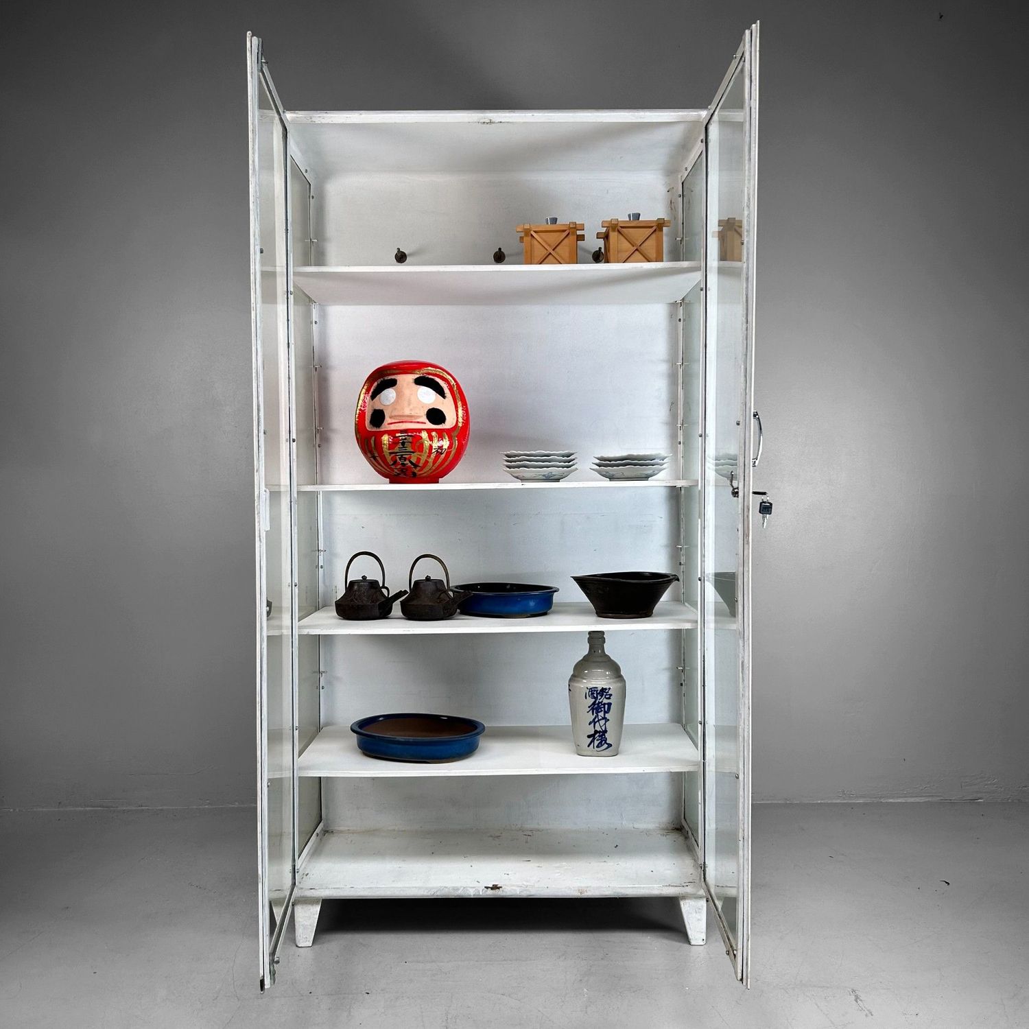 Vintage Doctor’s Cabinet / Display Cabinet, East Germany, 1950s