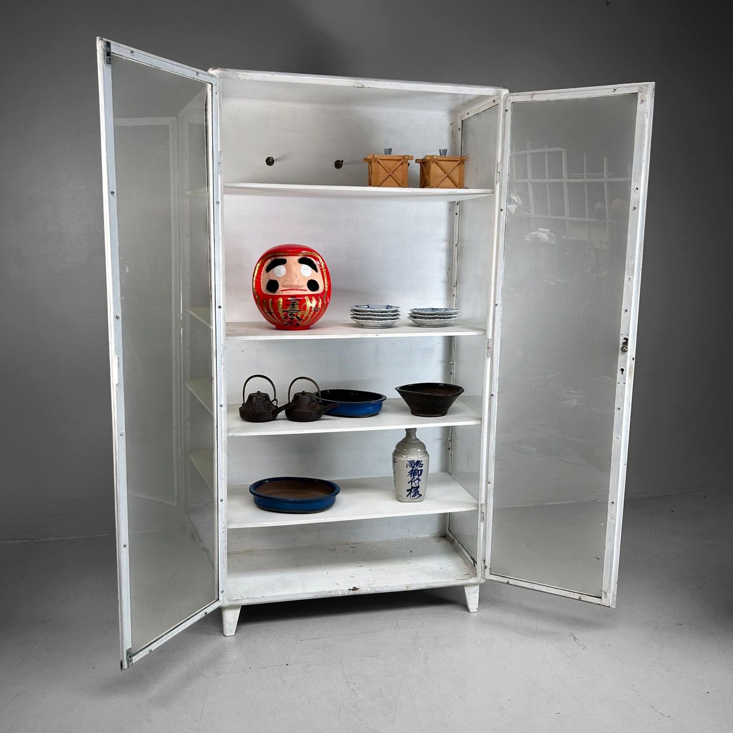 Vintage Doctor’s Cabinet / Display Cabinet, East Germany, 1950s