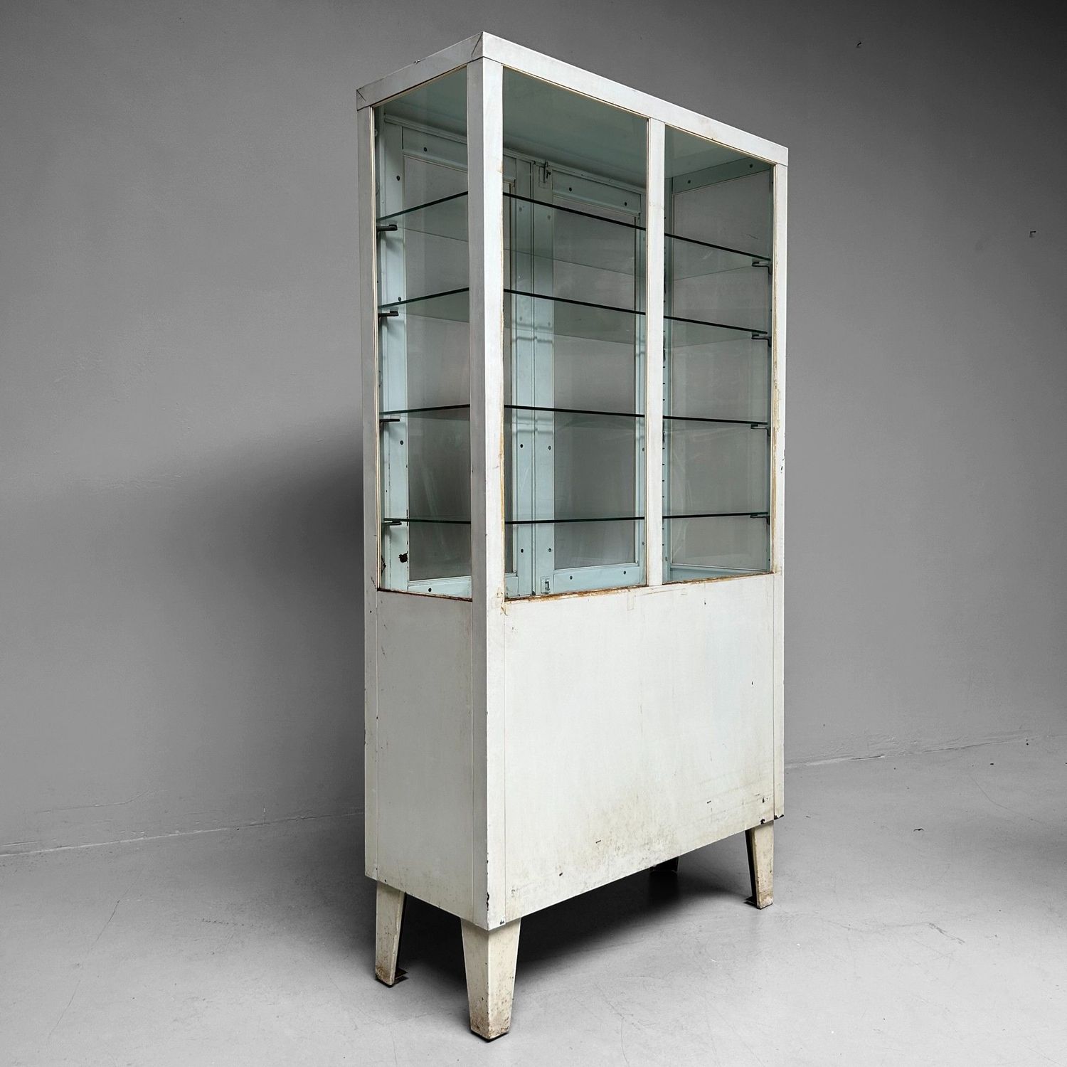 ​Japanse Metalen Medicijnkast, Taiho Koki, Tokyo, 1960s.