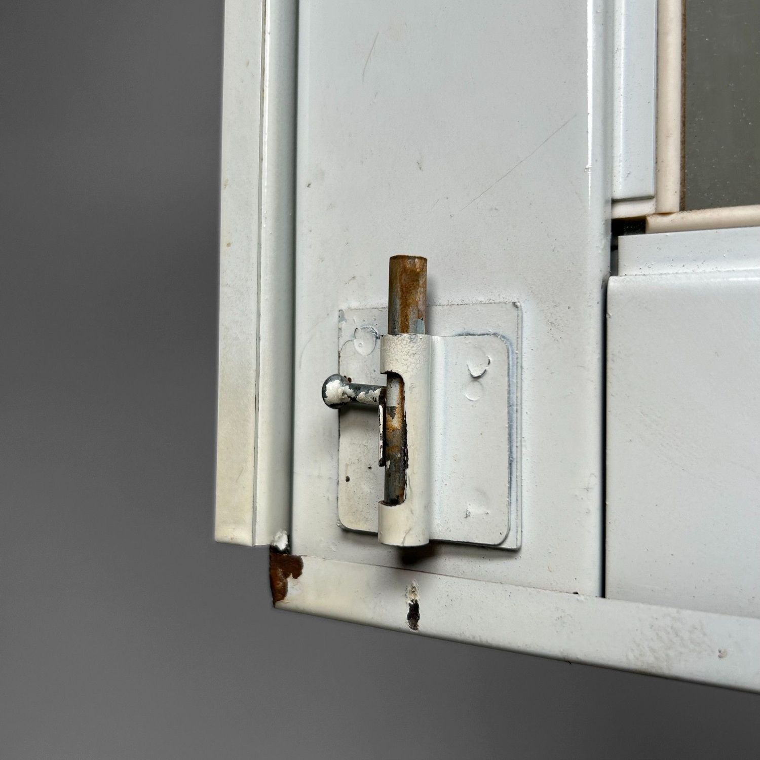 ​Japanse Metalen Medicijnkast, Taiho Koki, Tokyo, 1960s.