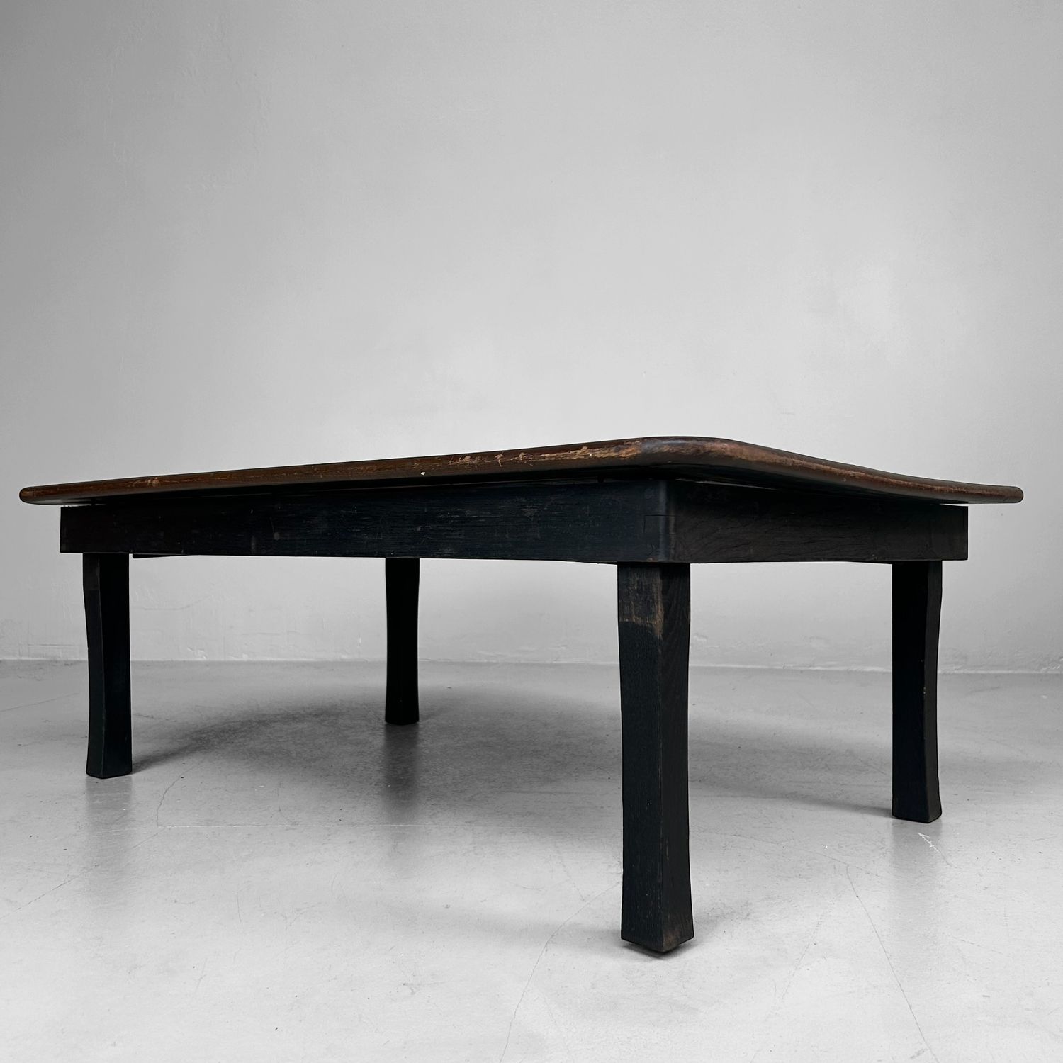 Minimalistische Japanse lage Tafel, Chabudai, jaren ’50