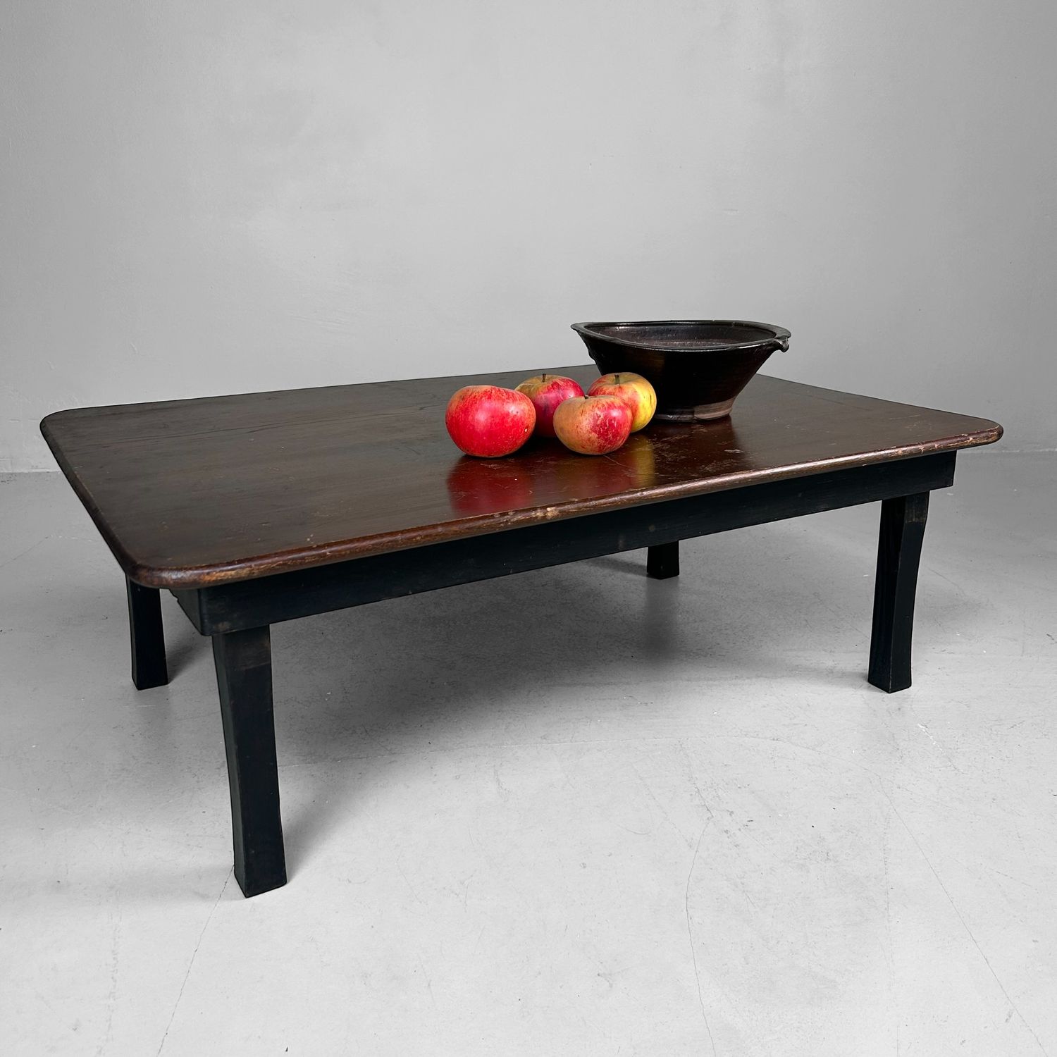 Minimalistische Japanse lage Tafel, Chabudai, jaren ’50