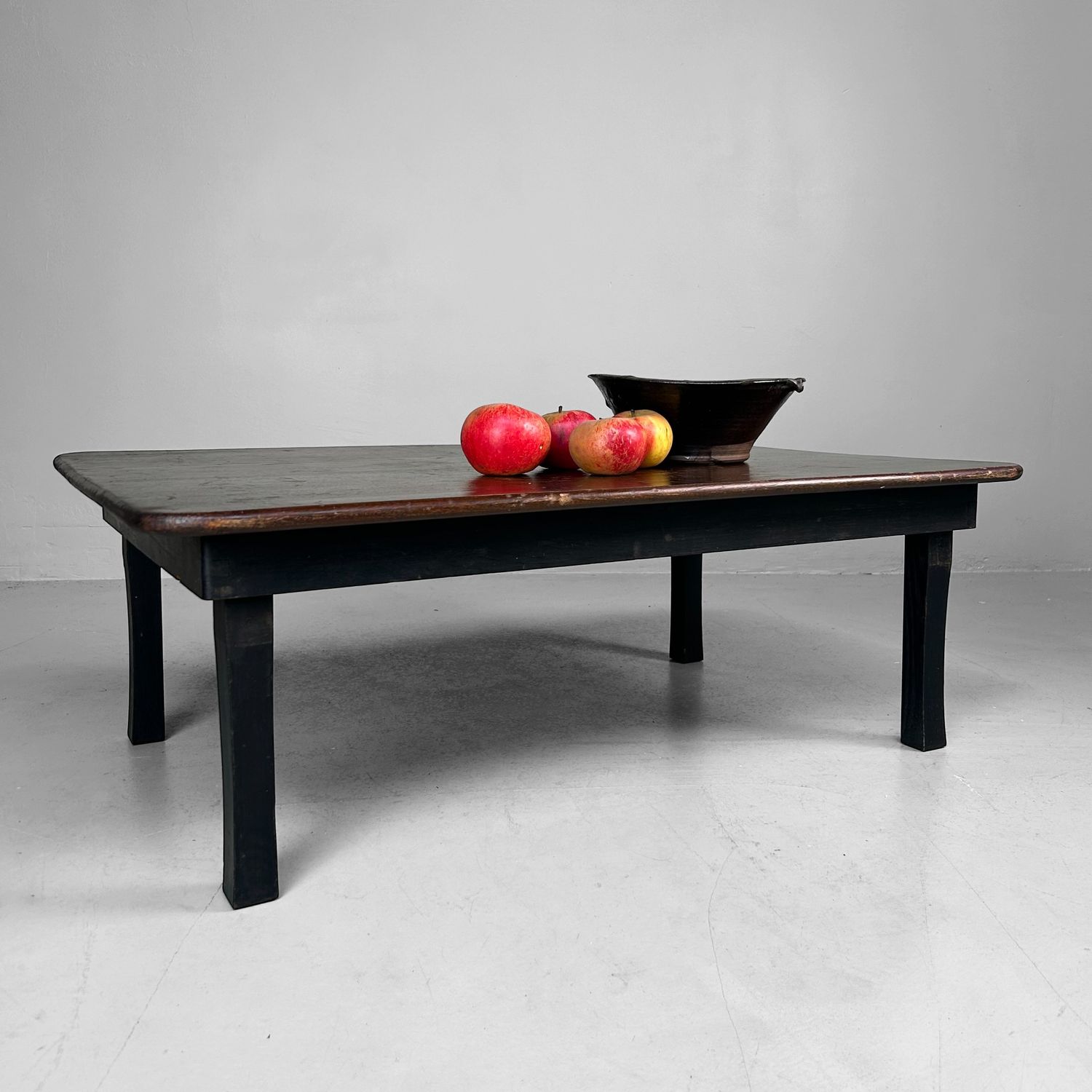 Minimalistische Japanse lage Tafel, Chabudai, jaren ’50