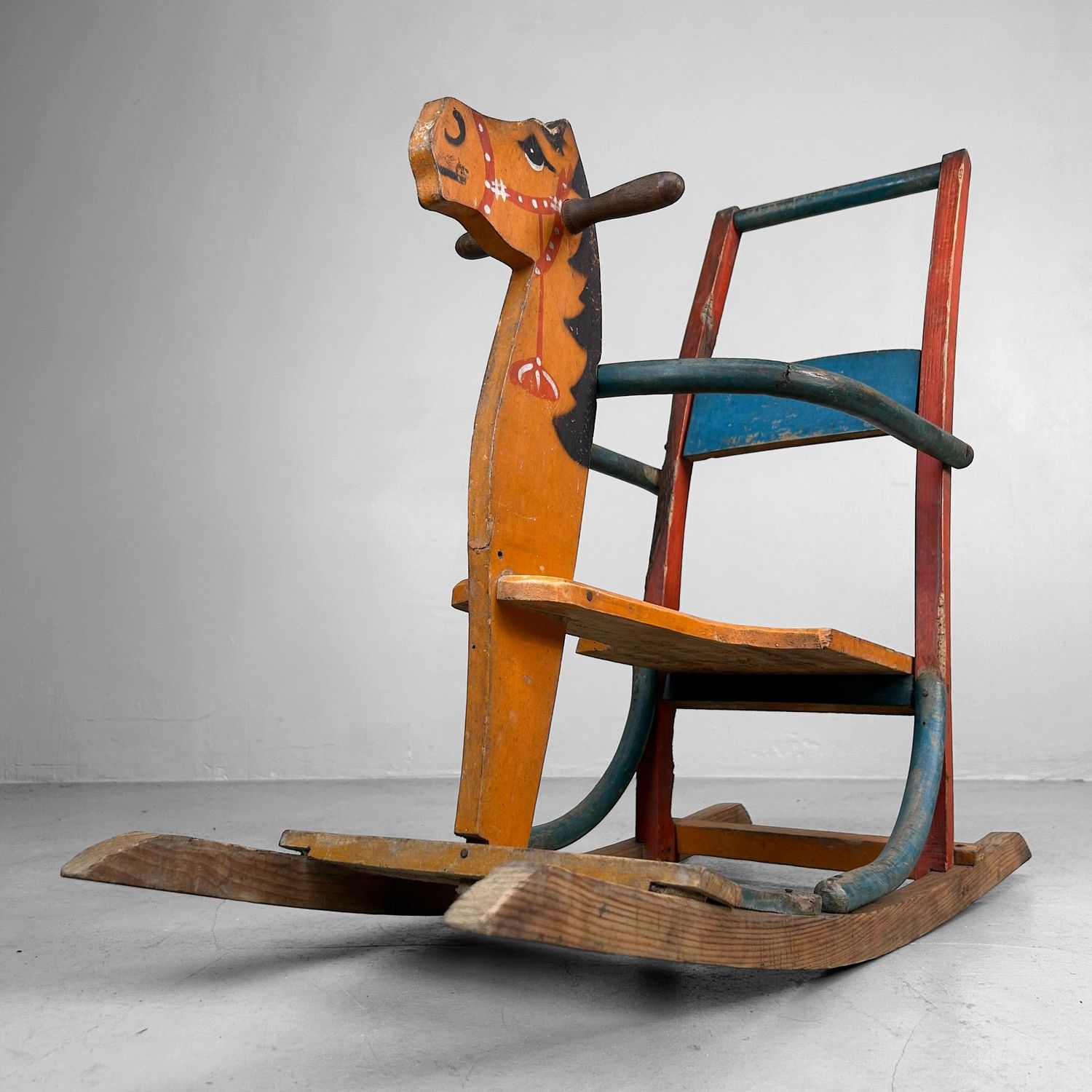 Decoratief Japans Houten Schommelpaard, 1940