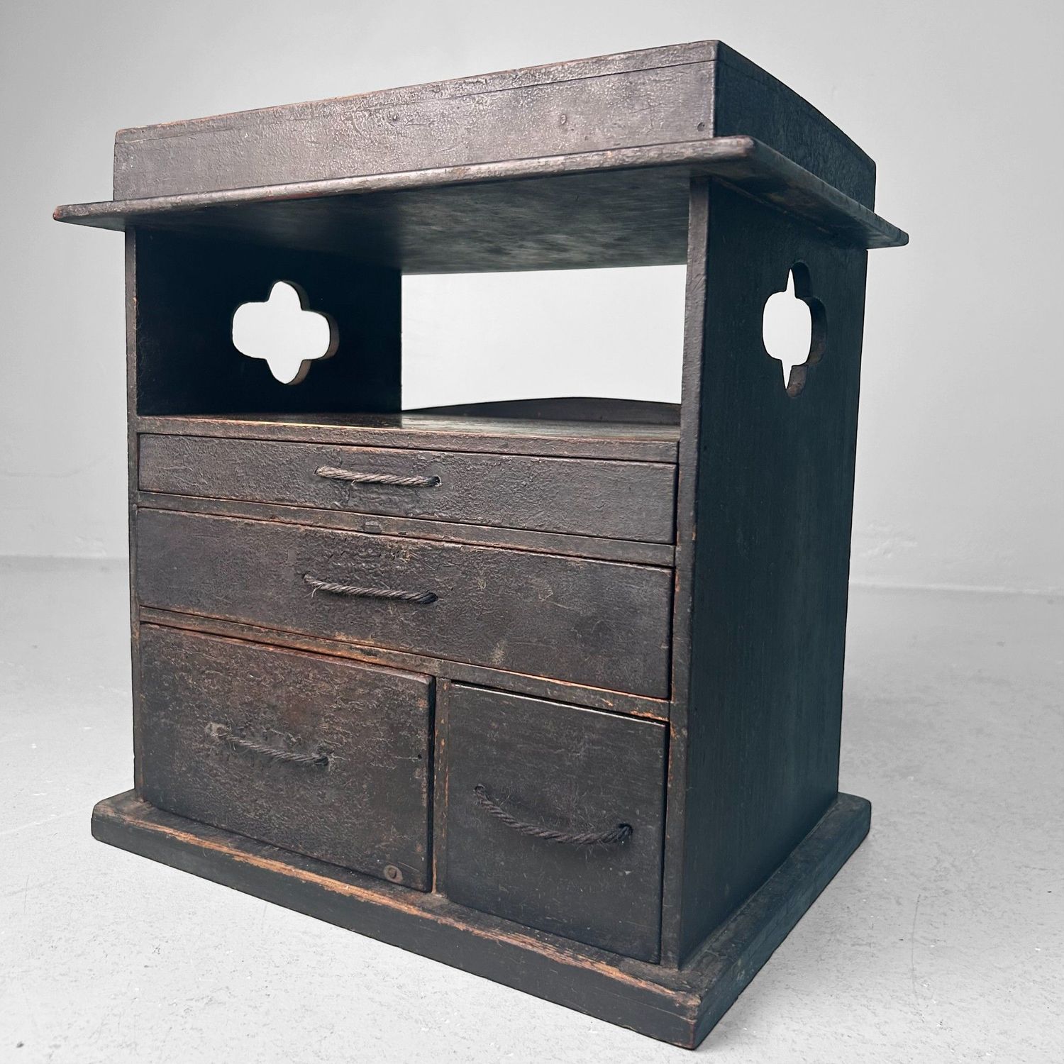 Antiek Japans Schrijverskastje, Suzuri Tansu, 1890s