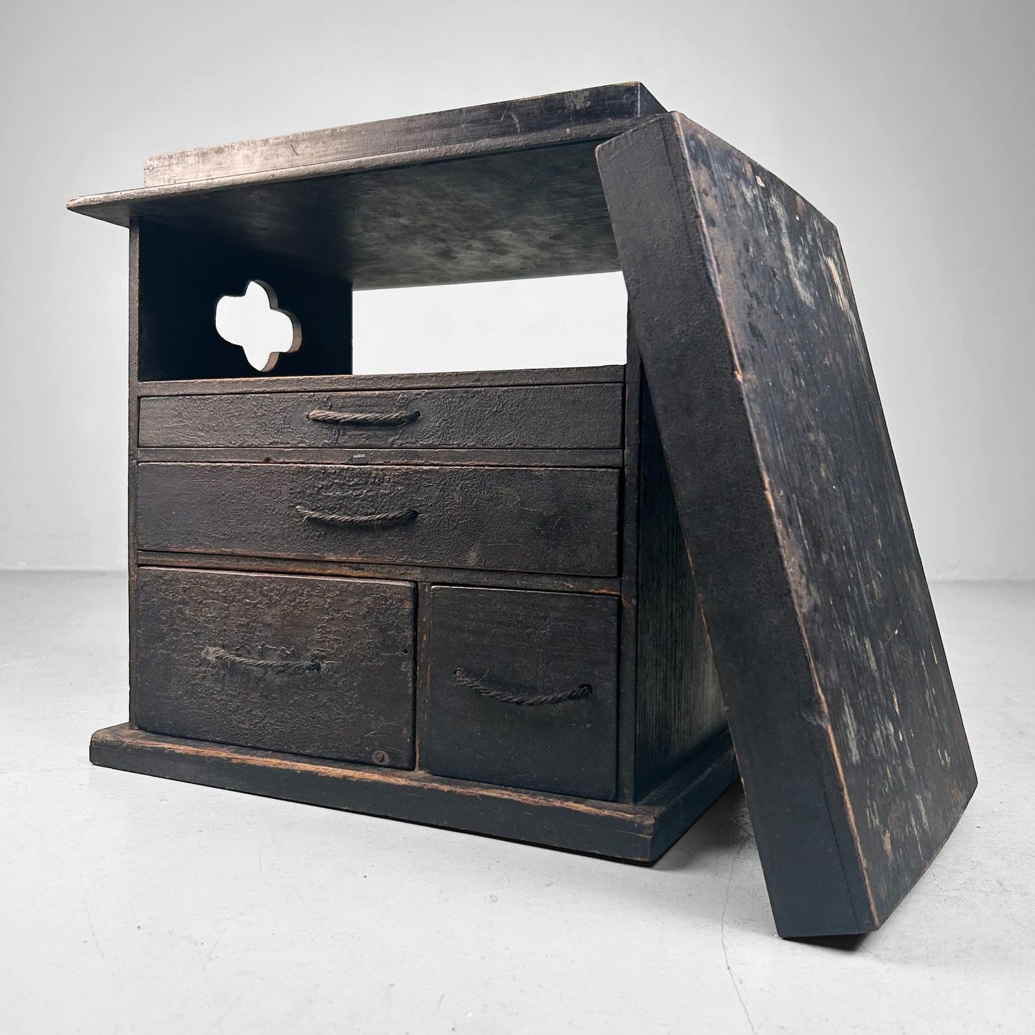 Antiek Japans Schrijverskastje, Suzuri Tansu, 1890s