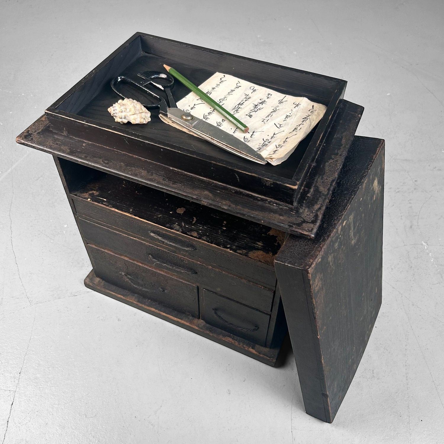Antiek Japans Schrijverskastje, Suzuri Tansu, 1890s