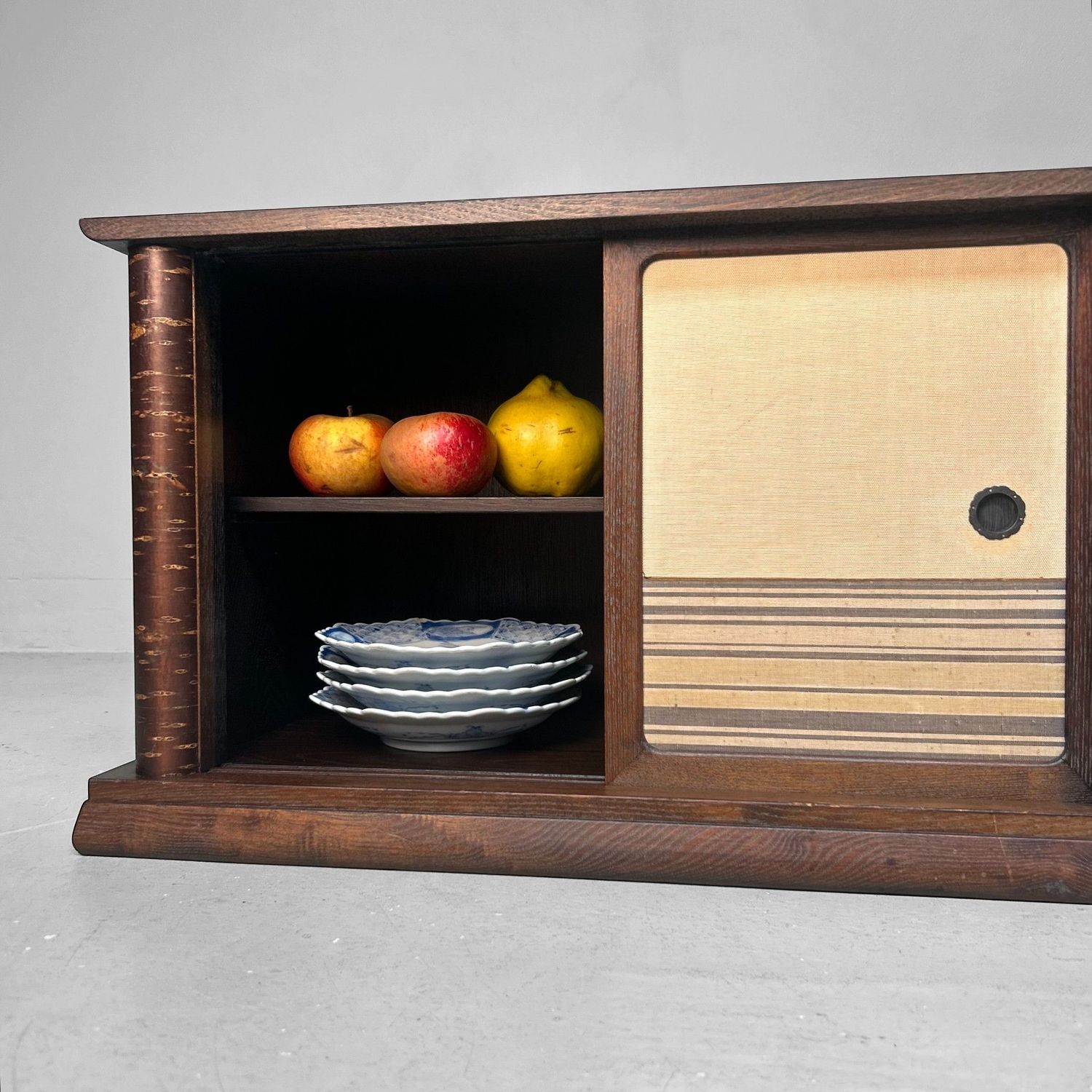 Japanse Tokonoma Tansu, Laag Minimalistisch Display Meubel, 1950s