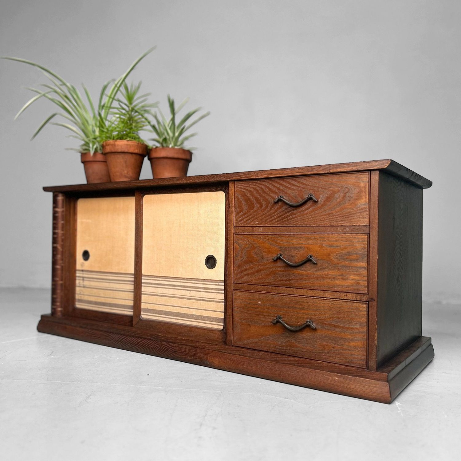 Japanse Tokonoma Tansu, Laag Minimalistisch Display Meubel, 1950s