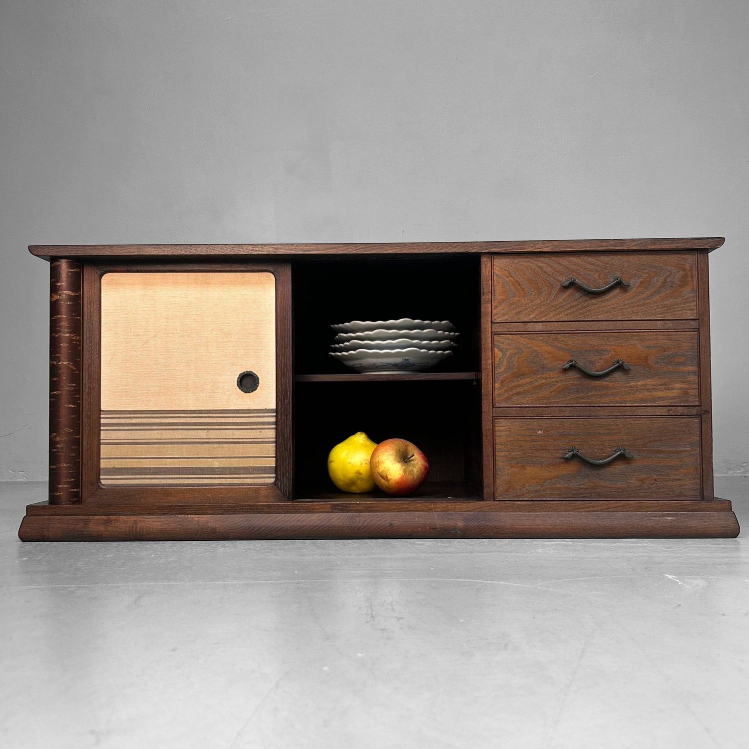 Japanse Tokonoma Tansu, Laag Minimalistisch Display Meubel, 1950s
