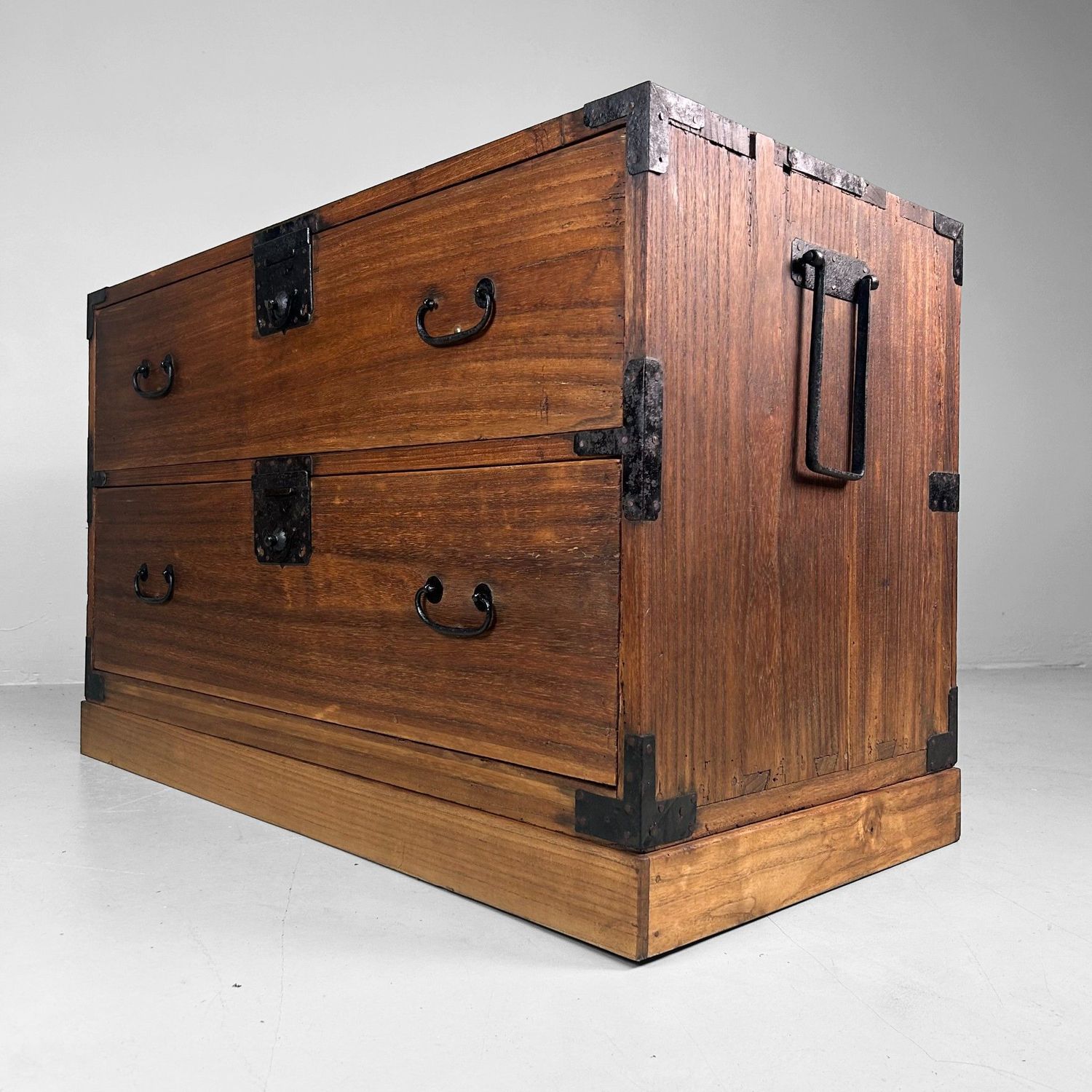 Traditionele Japanse Kimono Tansu Ladekast – 1920s