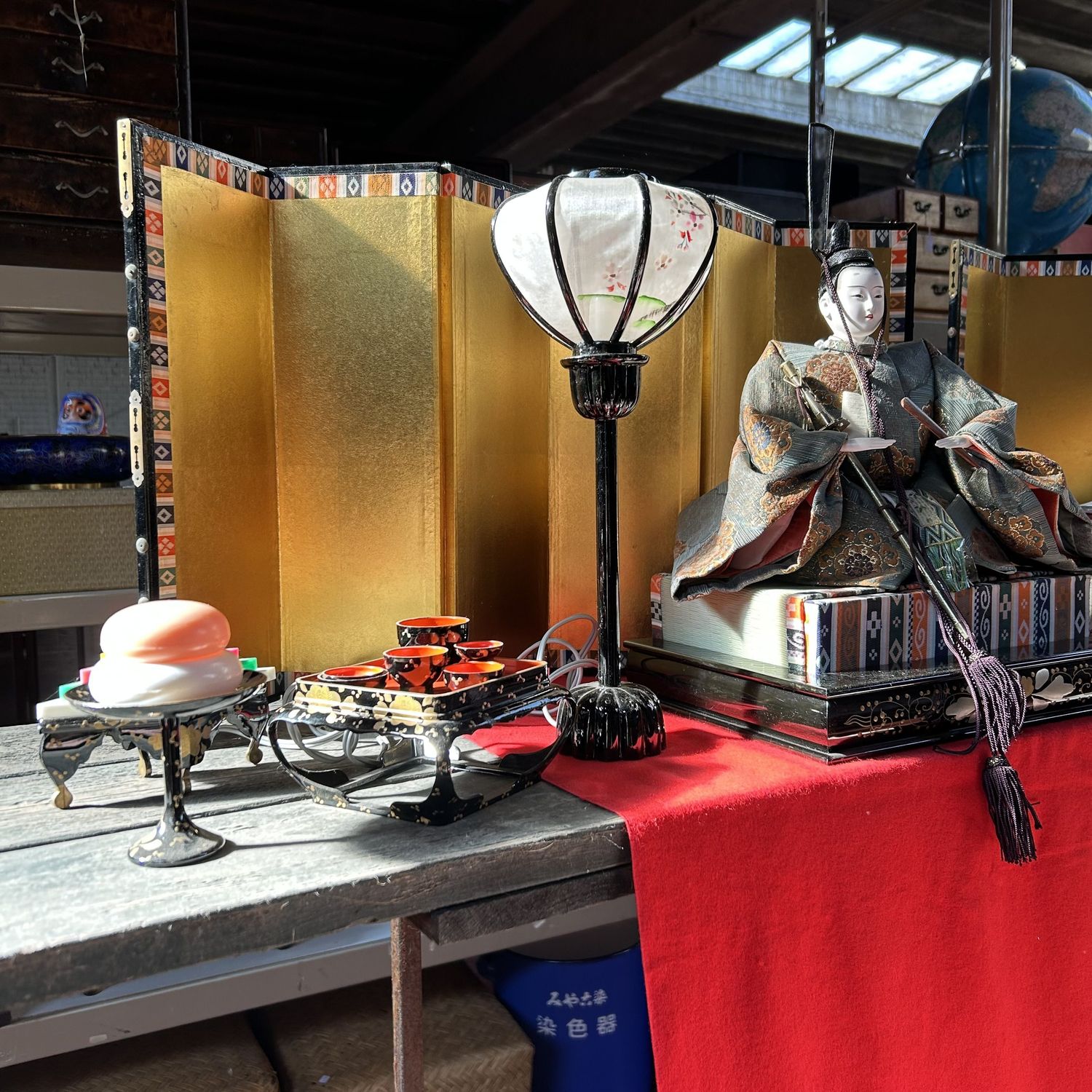 Large Hina Ningyō — Emperor & Empress, complete court — 1980s