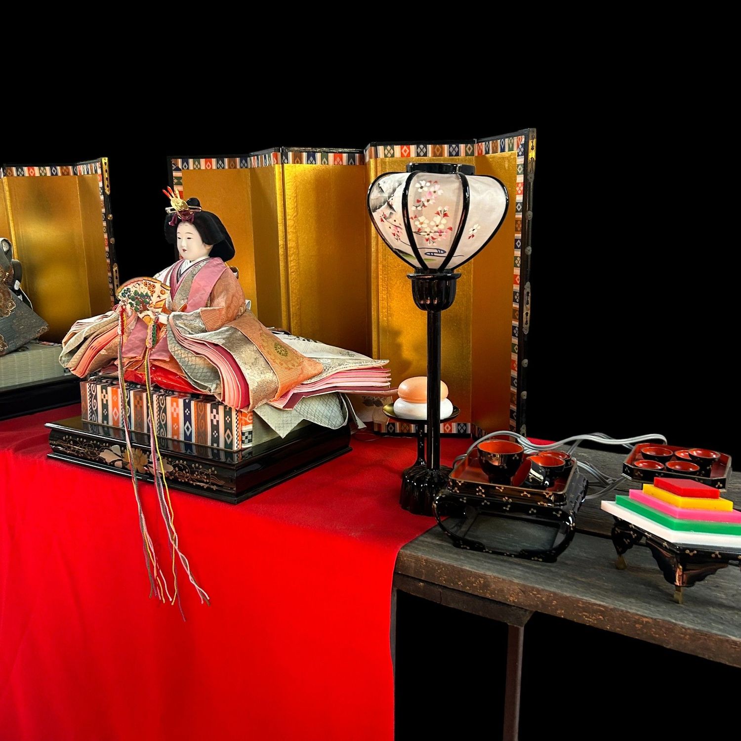 Large Hina Ningyō — Emperor & Empress, complete court — 1980s