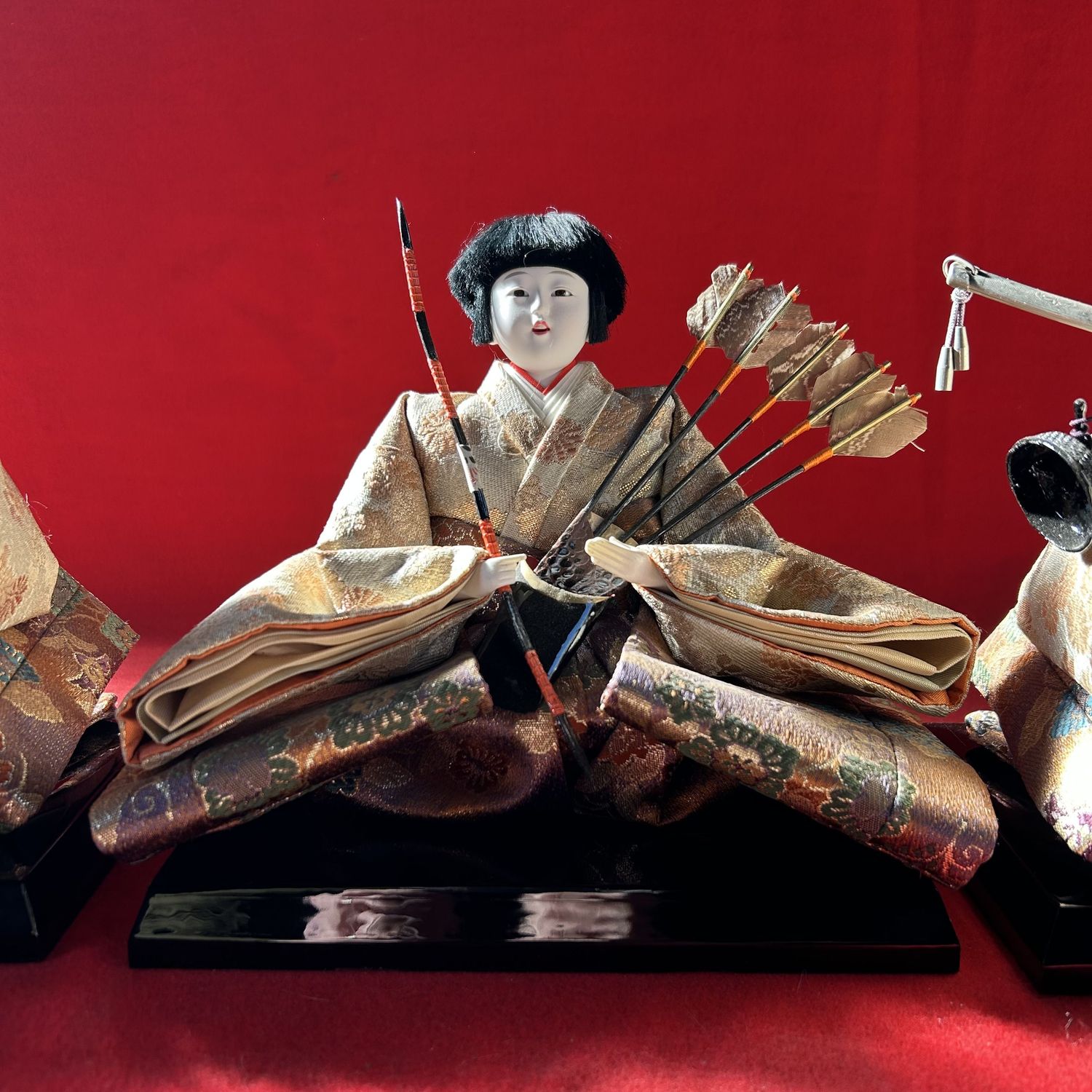 Large Hina Ningyō — Emperor & Empress, complete court — 1980s