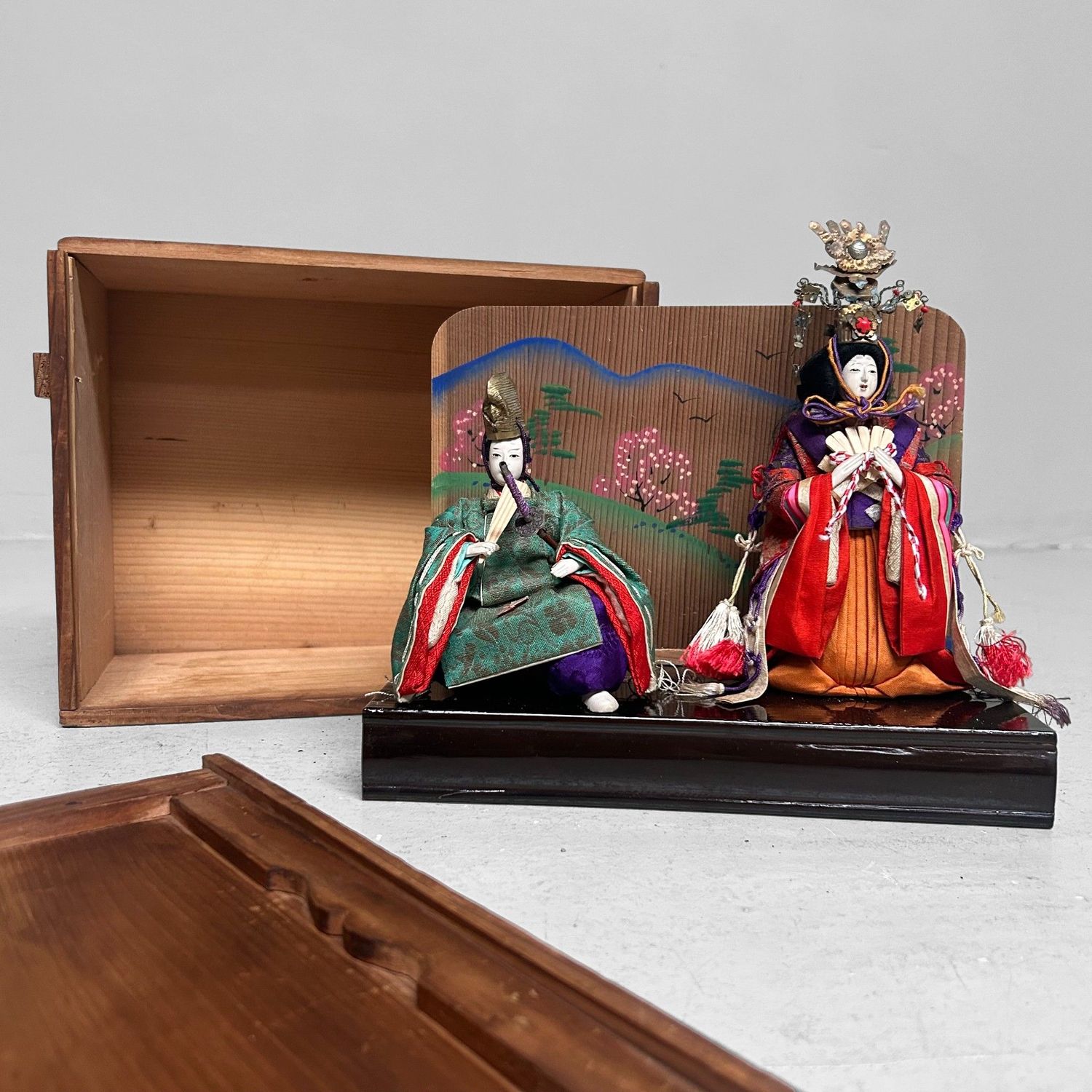 Japanese Hina Dolls, Emperor & Empress with Wooden Box, 1950s Japanese Hina Dolls, Emperor & Empress with Wooden Box, 1950s