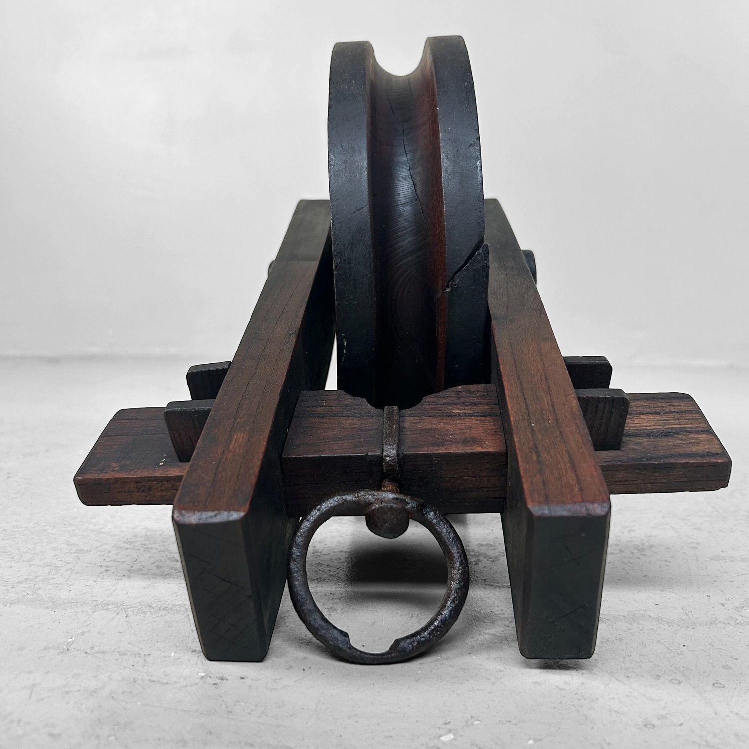 Antieke Japanse Houten Katrol, 1890s