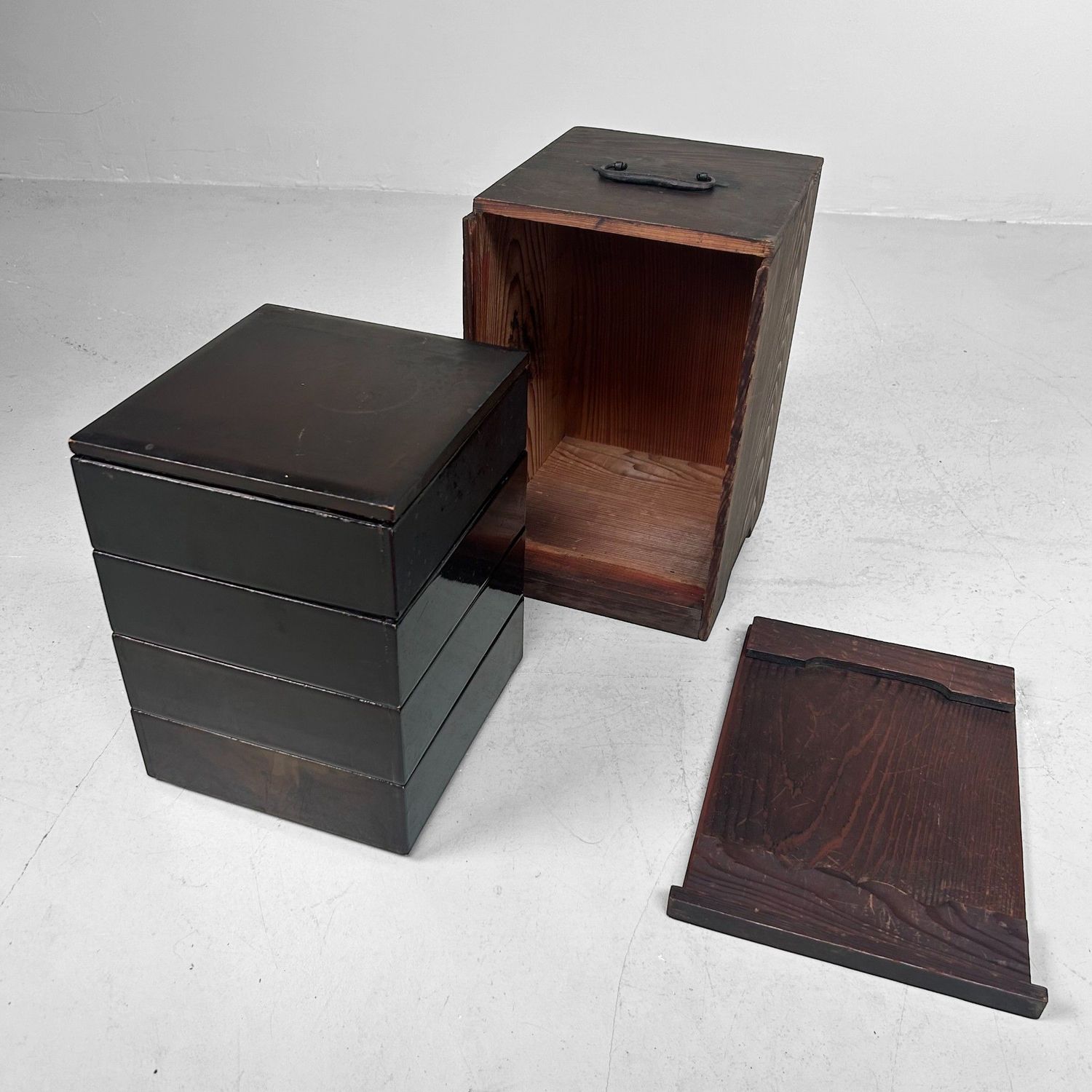 Antique Japanese Jubako in Wooden Storage Box, 1880s Antique Japanese Jubako in Wooden Storage Box, 1880s