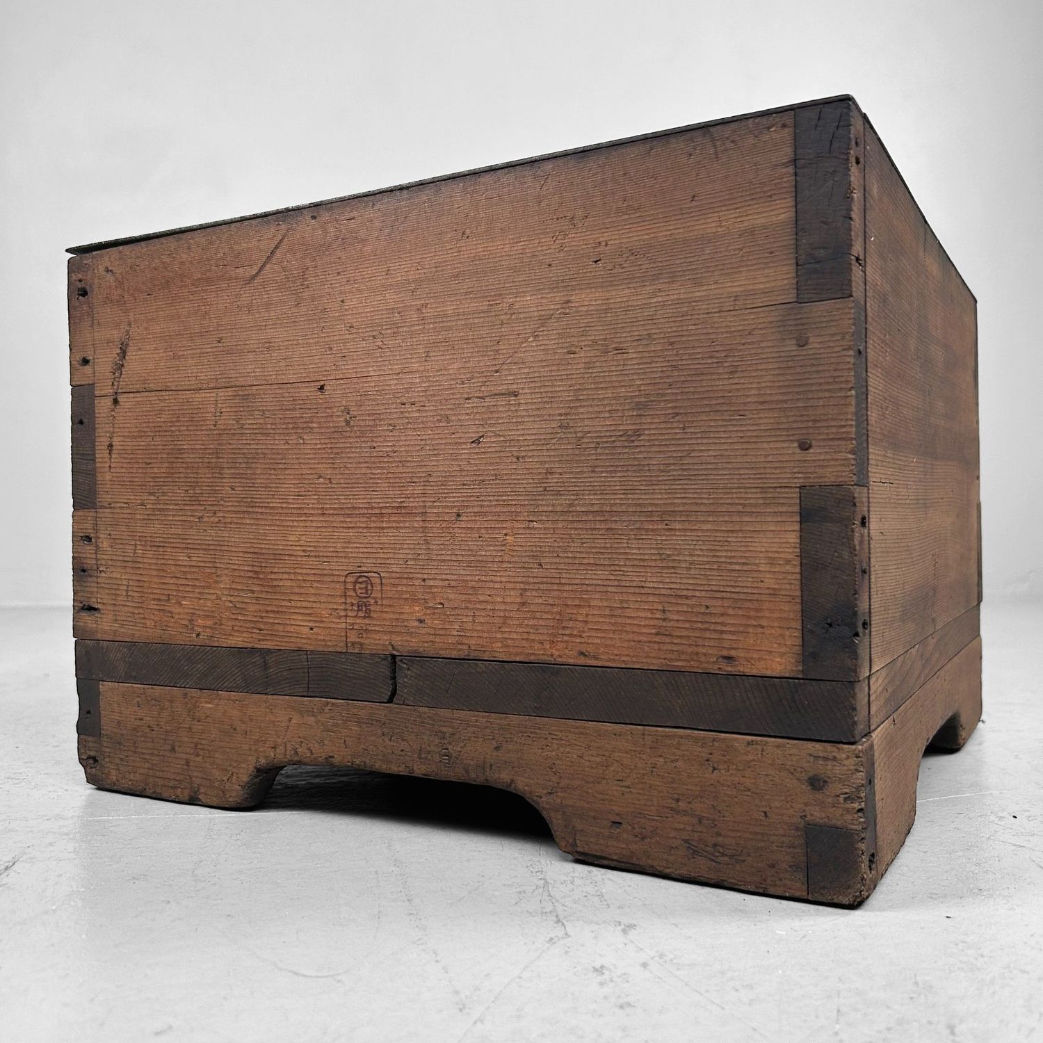 Japanese Itomasu — Decorative Wooden Box, 1880s
