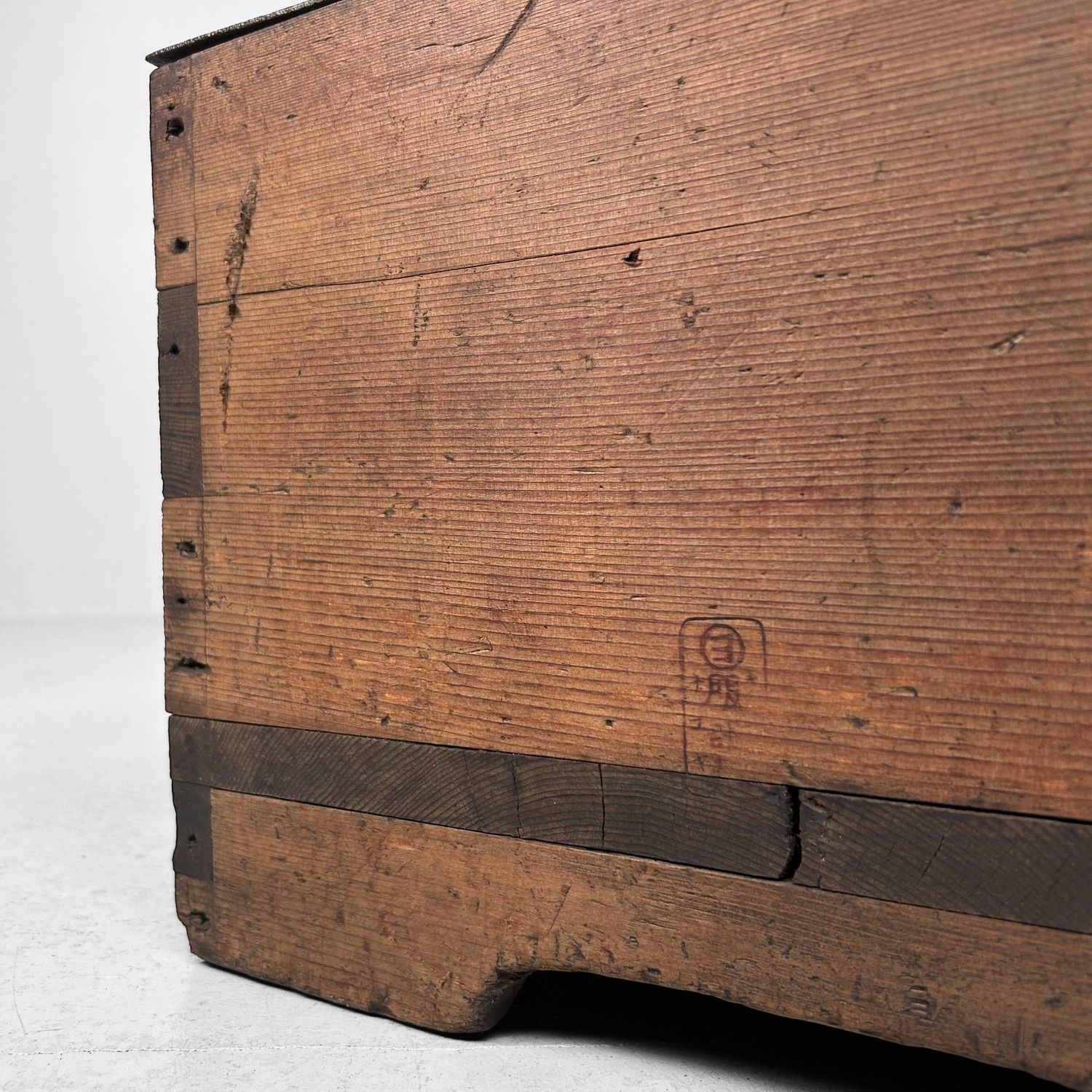 Japanese Itomasu — Decorative Wooden Box, 1880s