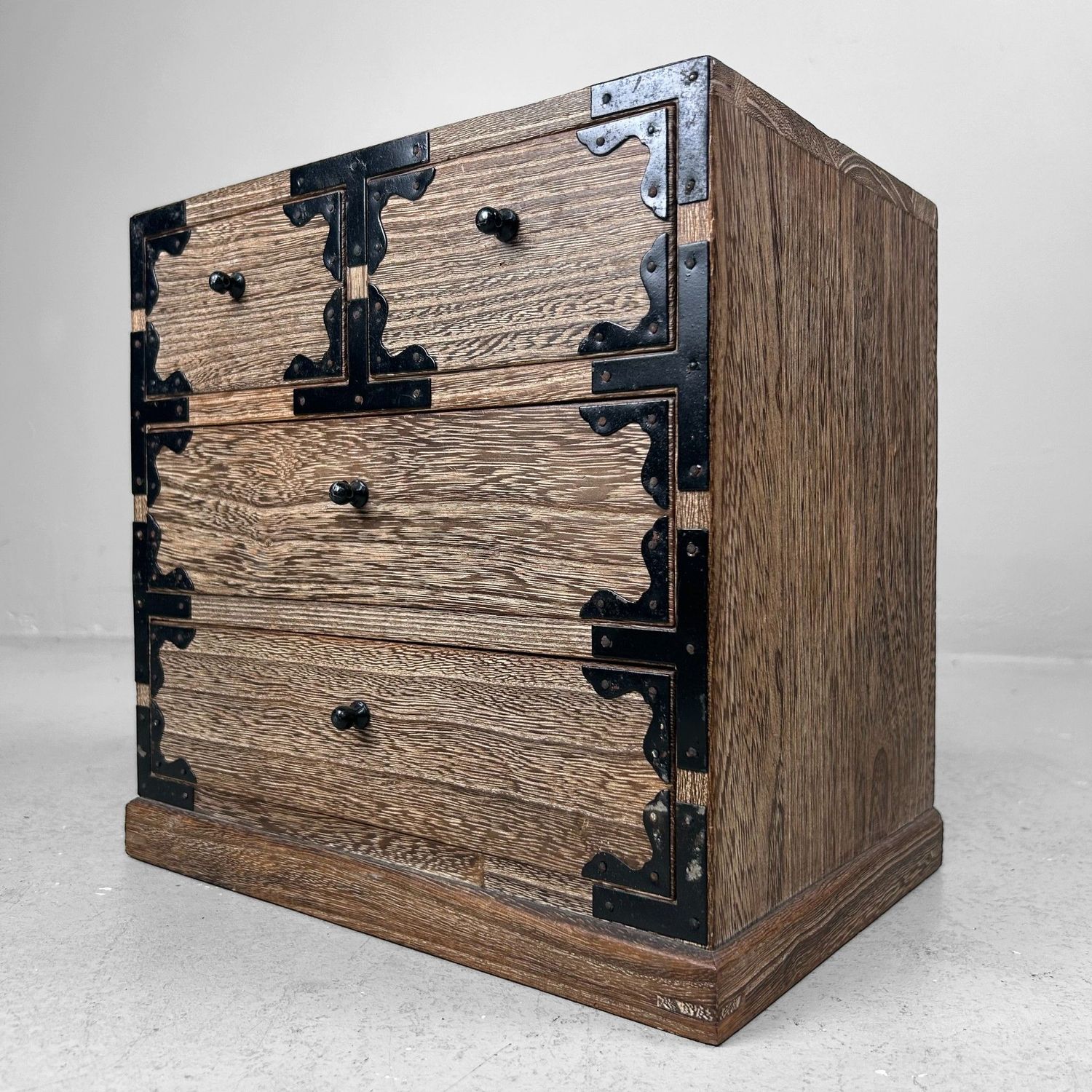 Small Japanese Chest, Storage Tansu, 1970s Small Japanese Chest, Storage Tansu, 1970s