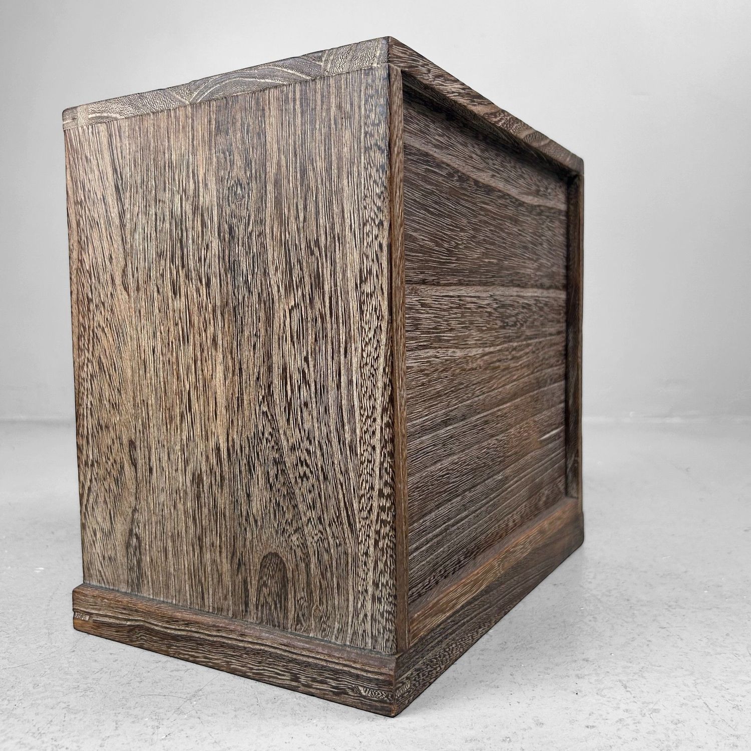 Small Japanese Chest, Storage Tansu, 1970s Small Japanese Chest, Storage Tansu, 1970s