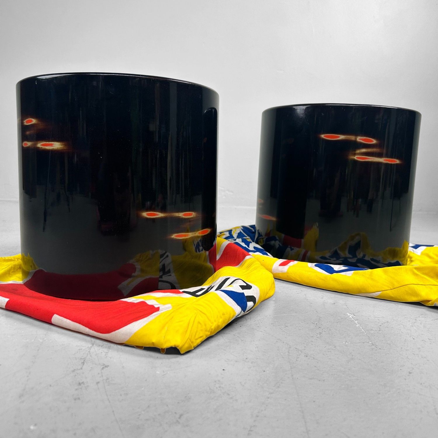 ​Set Japanse Hibachi, Negoro-nuri, 1950s