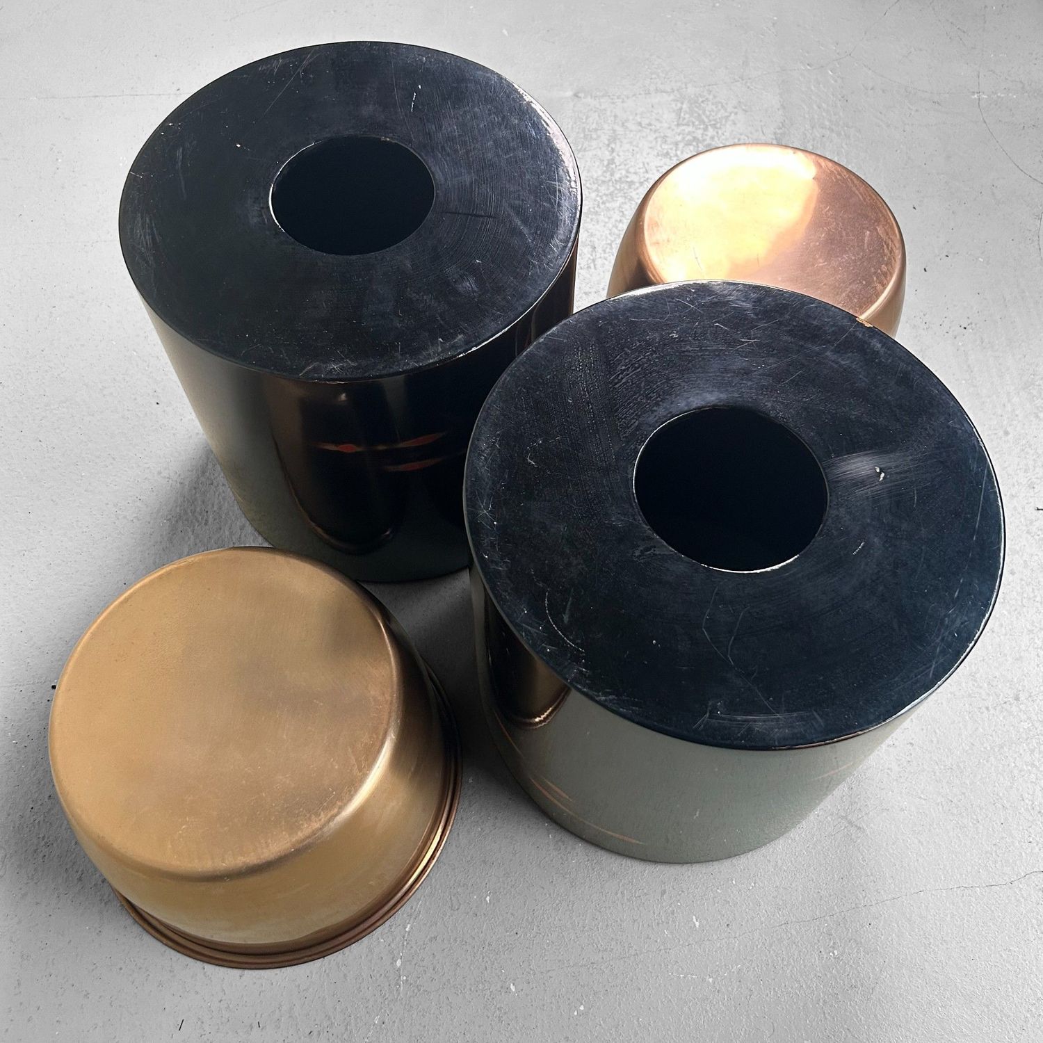 ​Set Japanse Hibachi, Negoro-nuri, 1950s